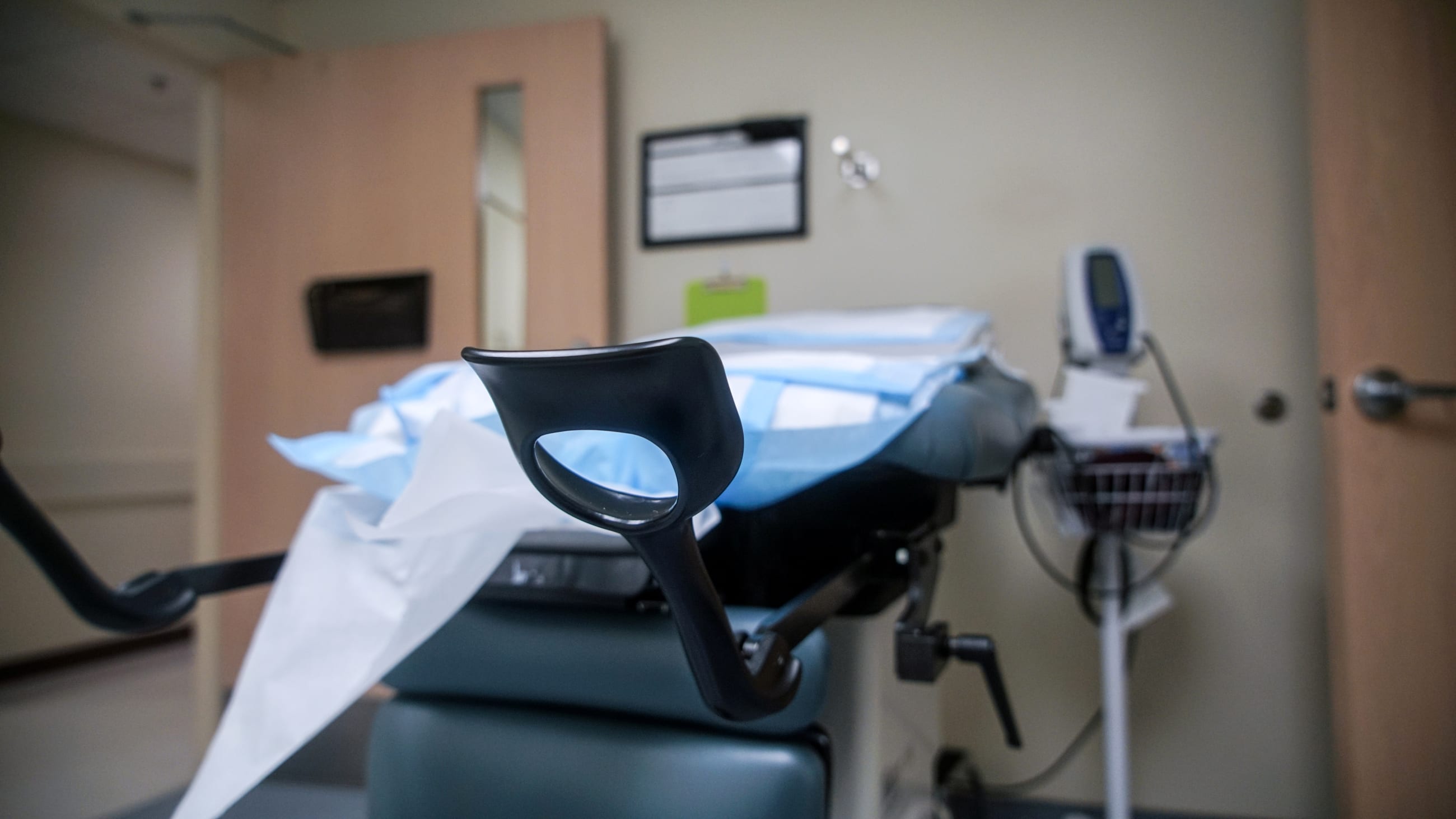 An imaging table inside the Reproductive Health Services of Planned Parenthood.