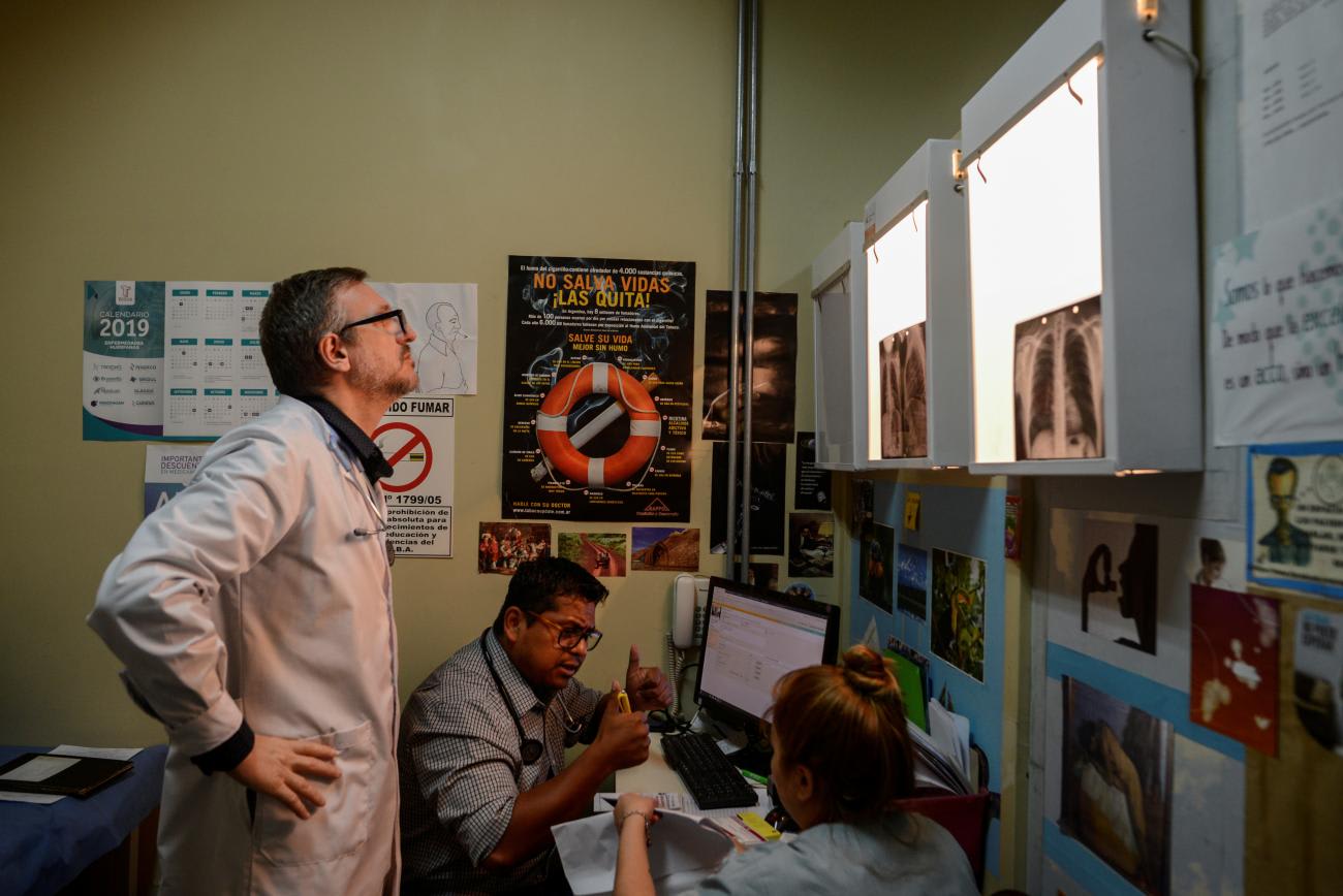 Fernando Saldarini, reviews the x-rays of a five-year-old patient who is suspected to be suffering from tuberculosis at Santojanni Public Hospital.
