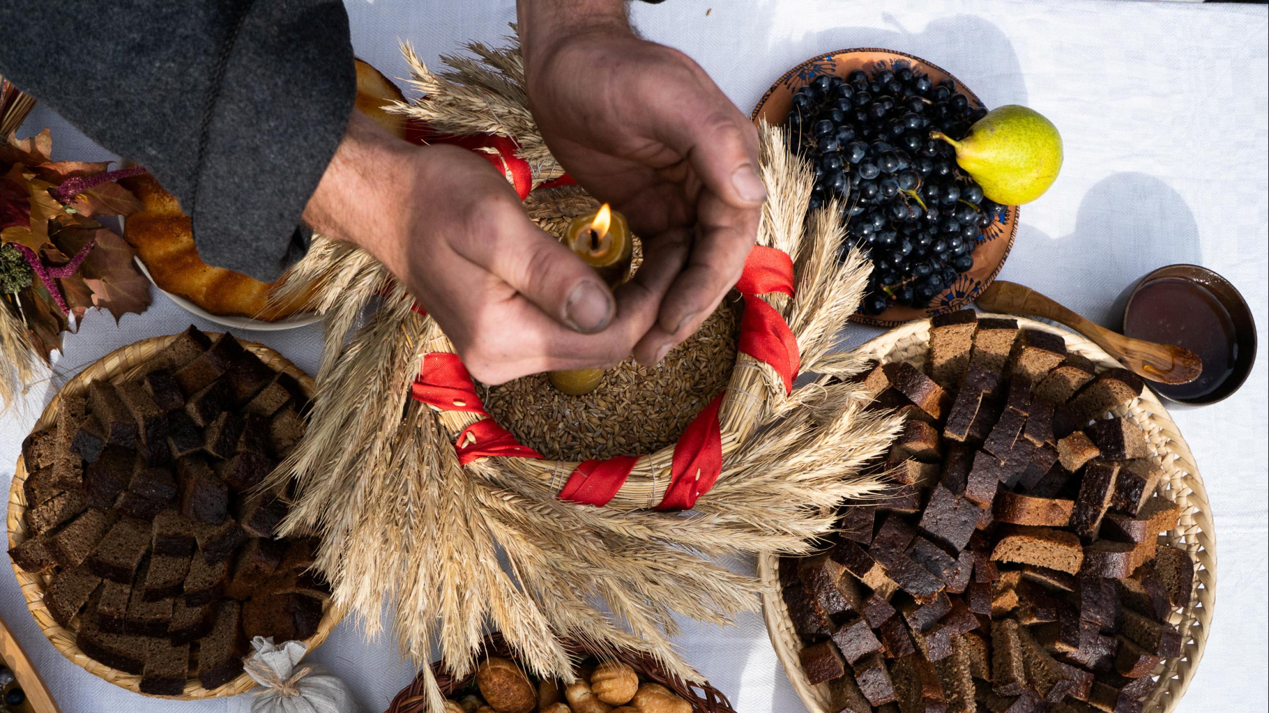 A man takes part in the autumn festival of traditional culture 