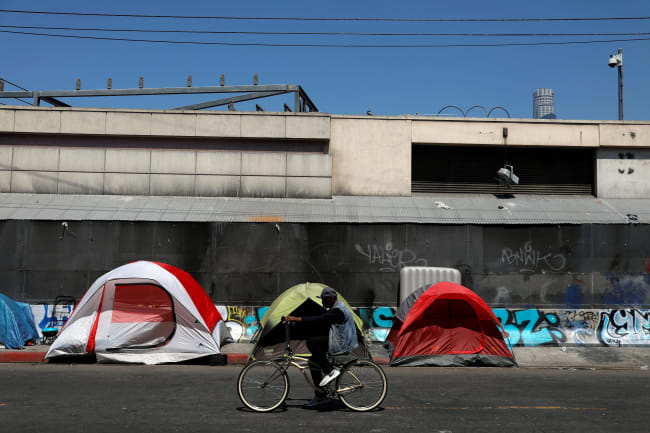 Cycle of Instability: U.S. Supreme Court Ruling and Unhoused Migrants