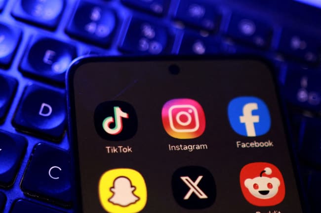 TikTok, Instagram, Facebook, Snapchat, X, and Reddit app icons are seen in this illustration, taken on June 15, 2026.