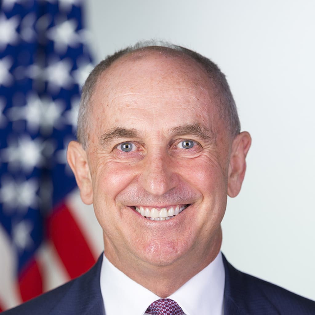 <div class="board-of-directors__person-name"><a href="/bios/christopher-p-liddell-0" data-mrf-link="https://www.cfr.org/bio/christopher-p-liddell-0"><strong>Christopher P. Liddell</strong></a></div>
<div class="board-of-directors__person-job-title">Former White House Deputy Chief of Staff</div>