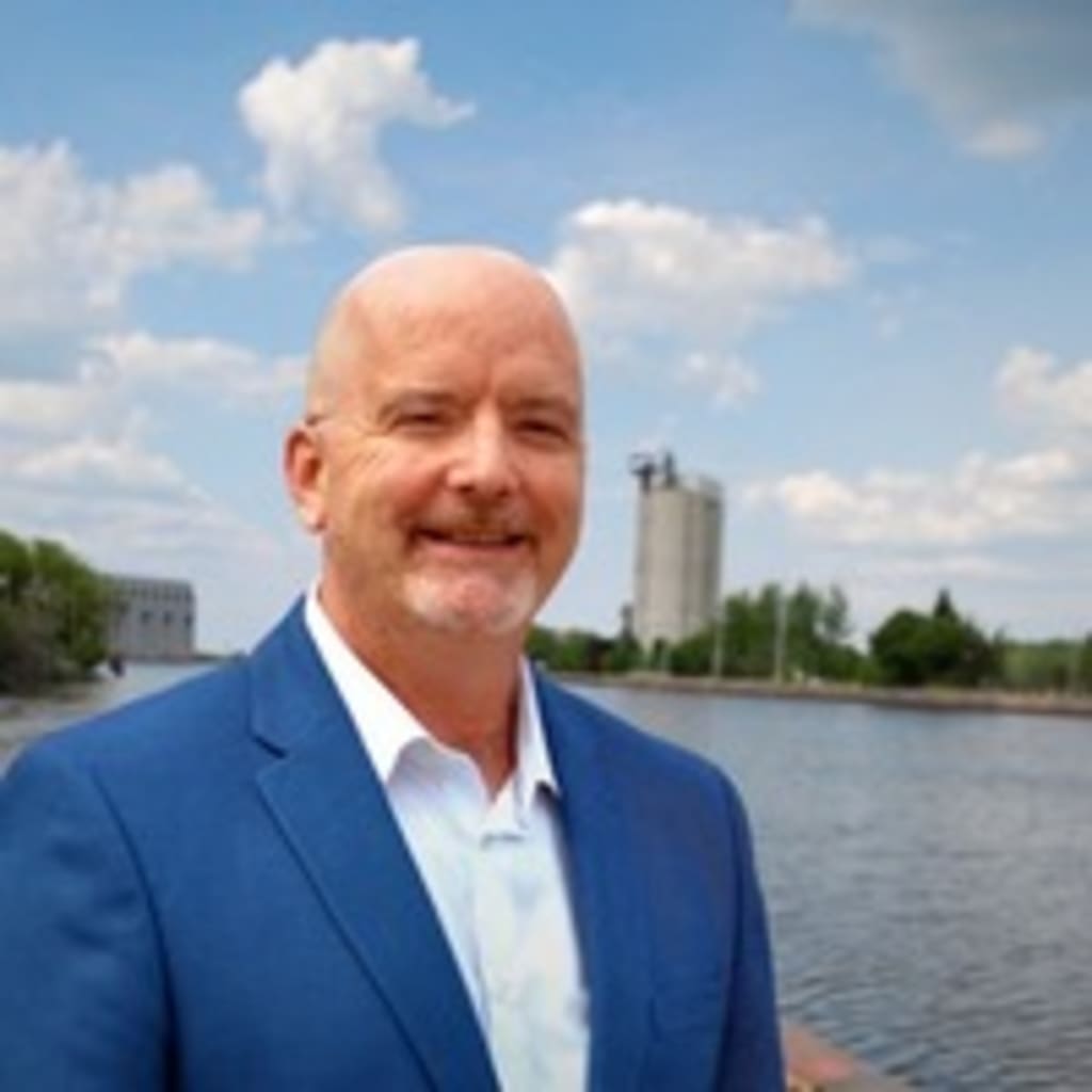 Michael Den Tandt