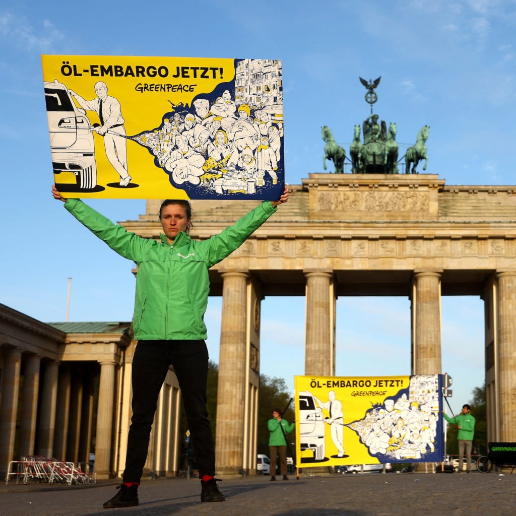 Germany, Russia, and Ukraine, With Liana Fix Picture