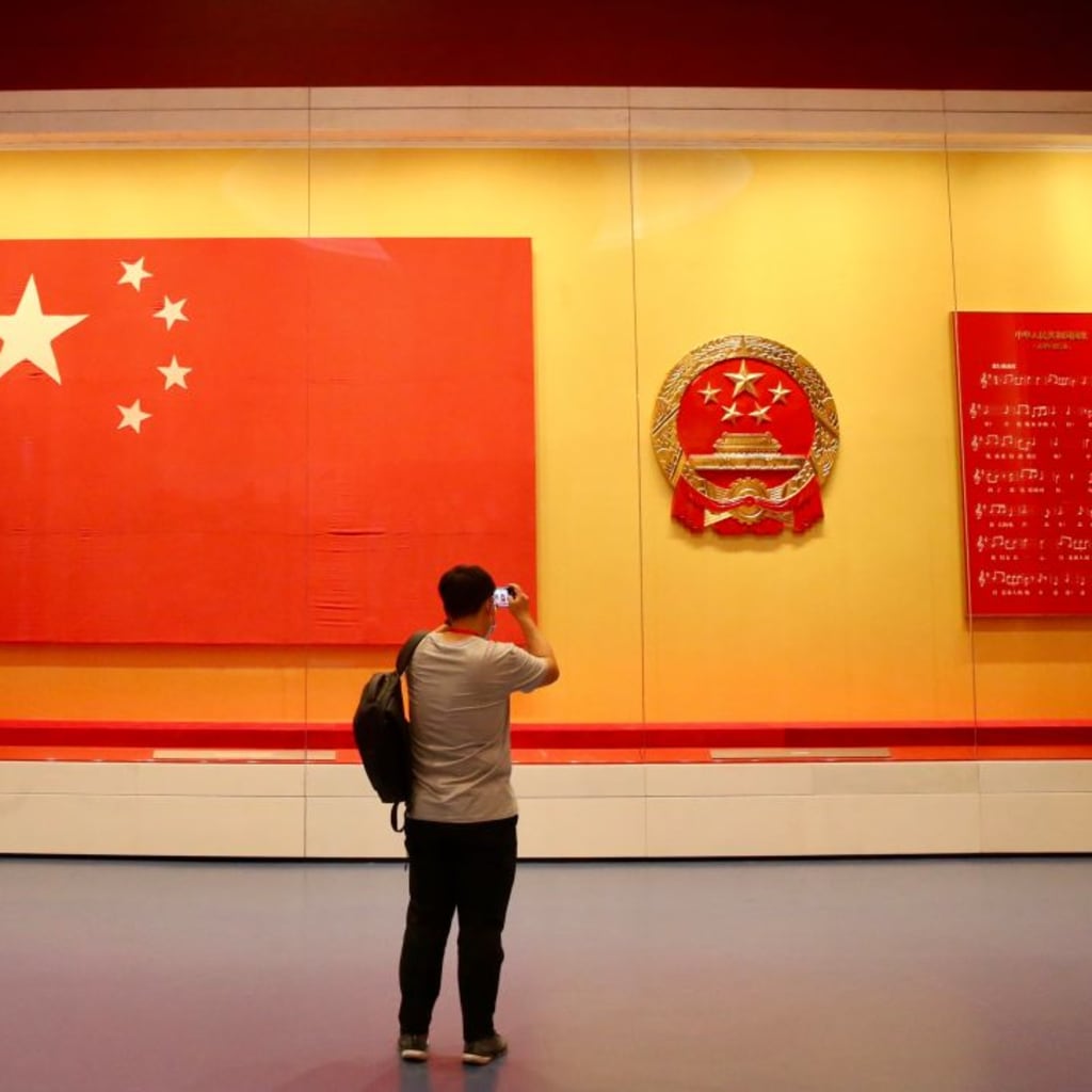China’s Underground Historians, With Ian Johnson pic