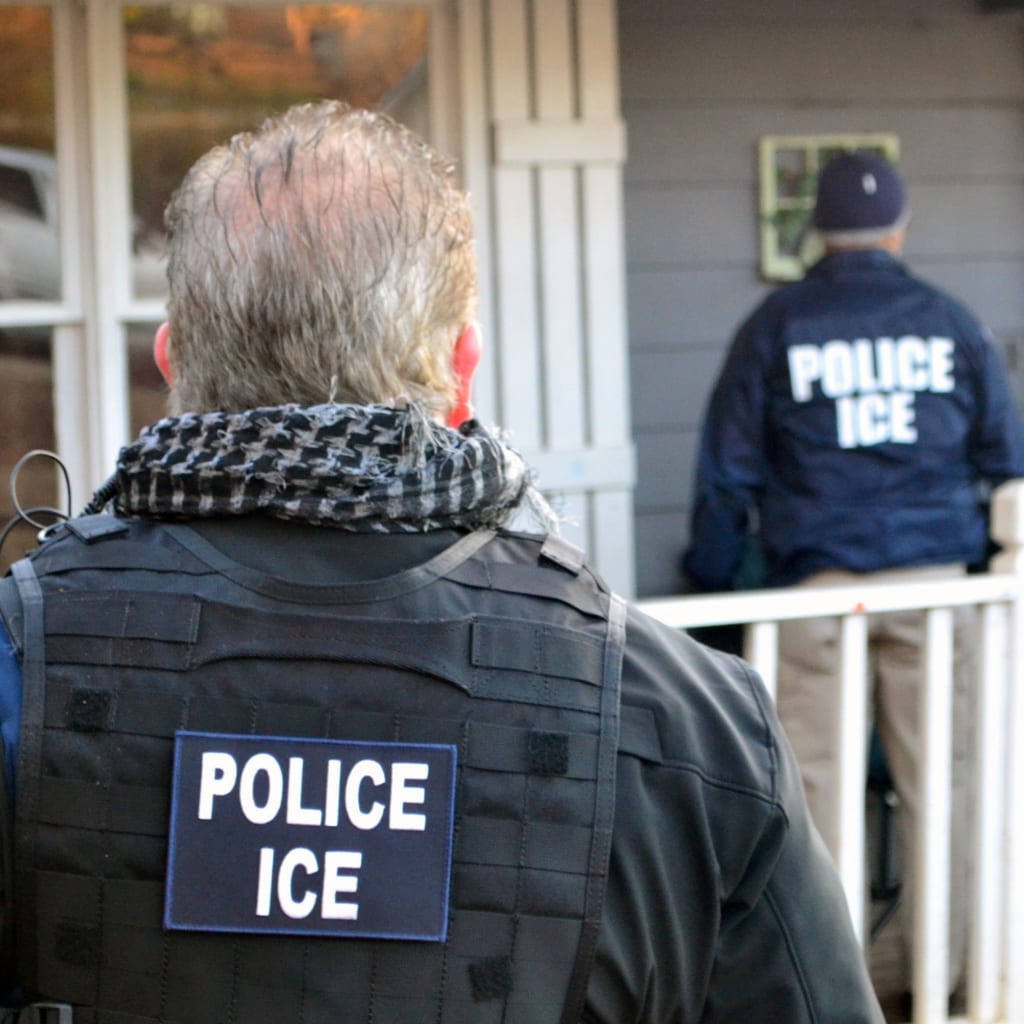 <p>U.S. ICE officers conduct a targeted enforcement operation in Atlanta, Georgia.</p>
