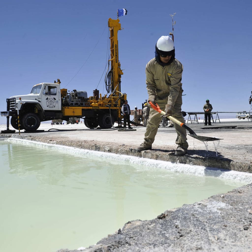 Batteries Not Included Image