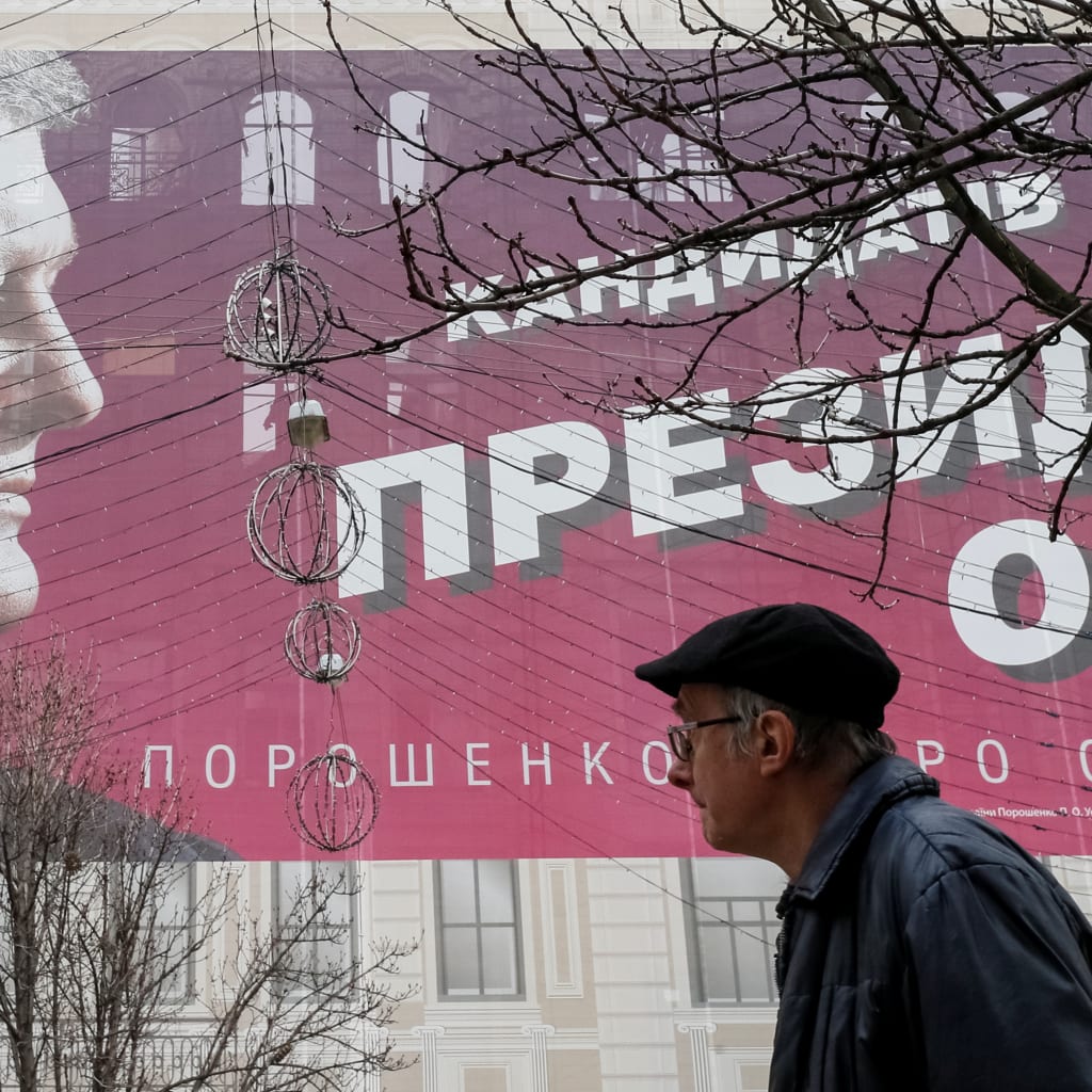 <p>A campaign poster for incumbent presidential candidate Petro Poroshenko in Kiev.</p>
