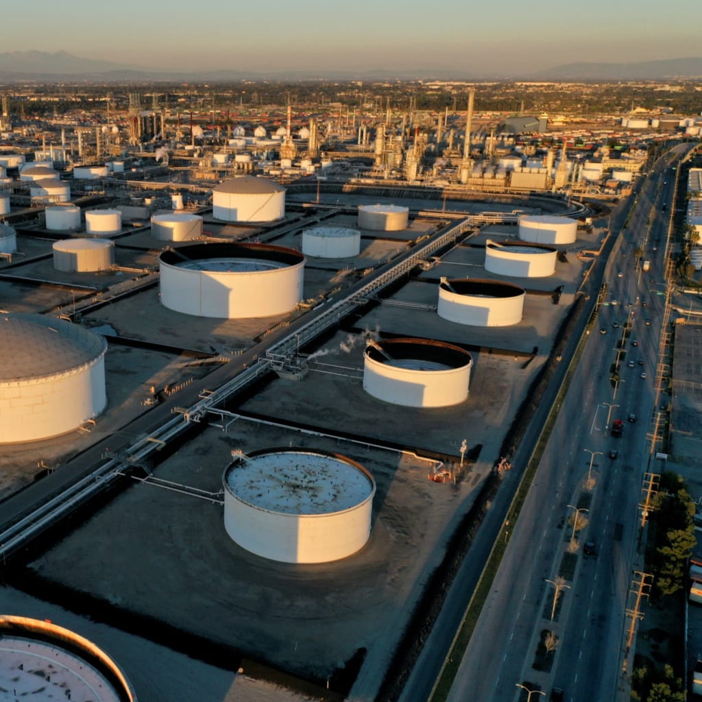 <p>Storage tanks at Marathon Petroleum’s Los Angeles Refinery, which processes domestic & imported crude oil into California Air Resources Board (CARB), gasoline, diesel fuel, and other petroleum products</p>
