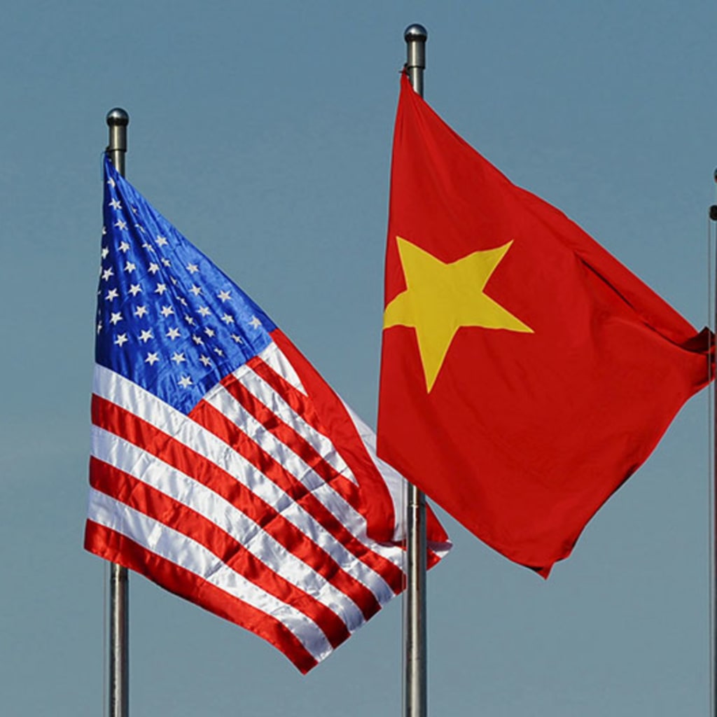 vietnam-us-flag_1.jpg