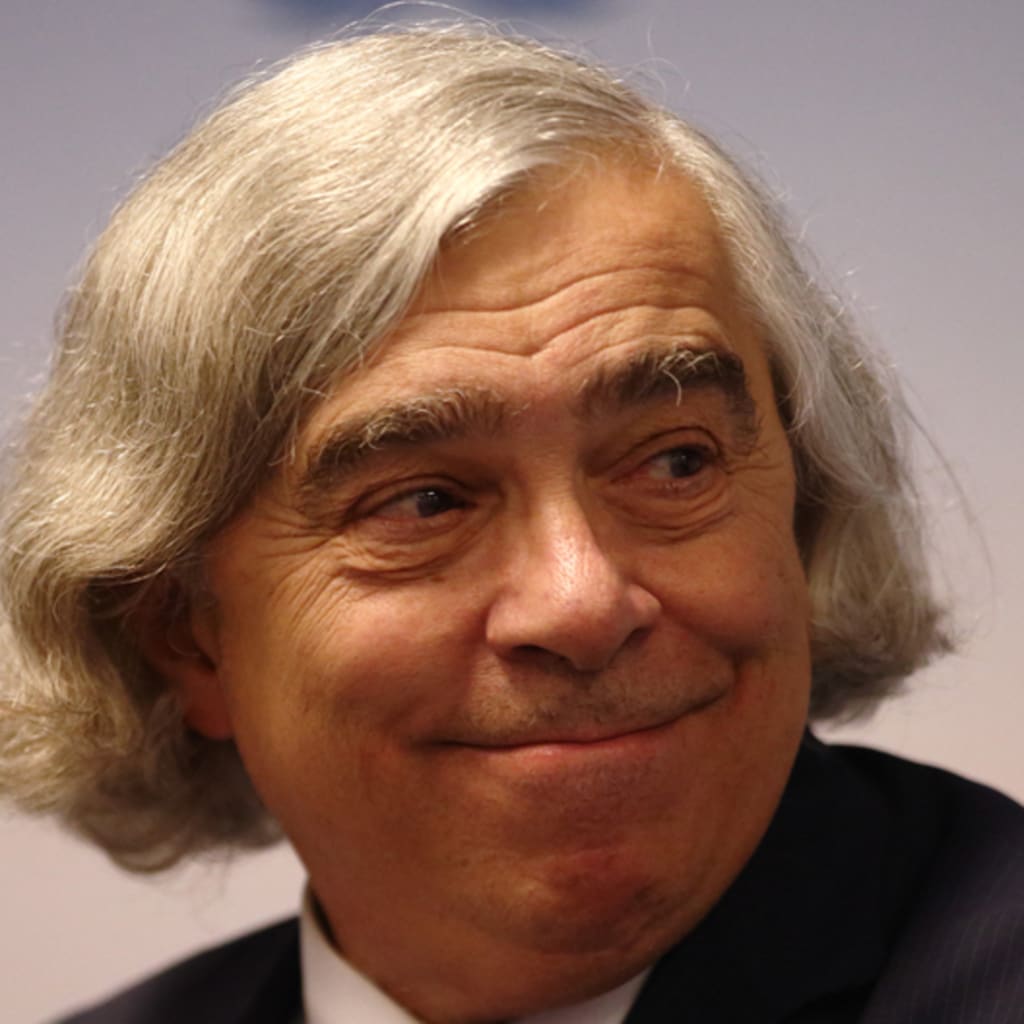 Moniz_EC.jpg