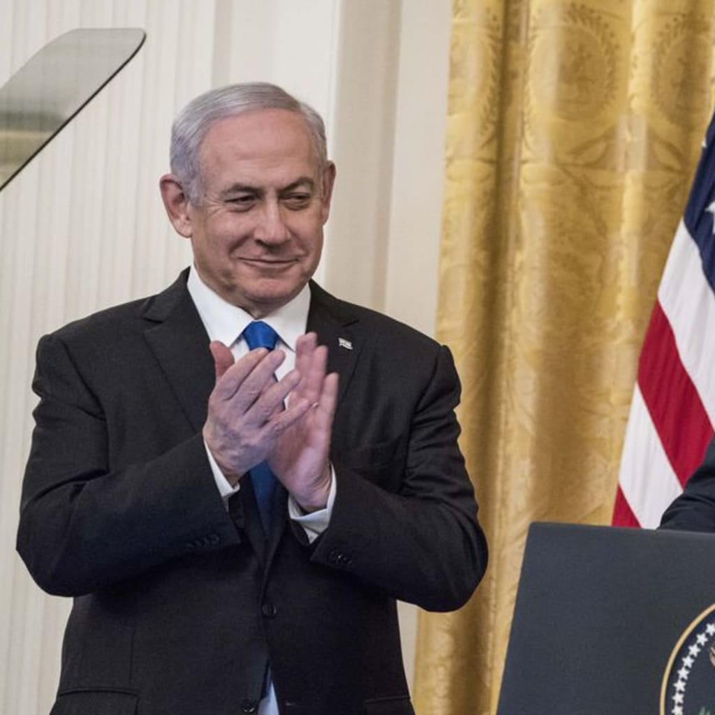 <p>Trump and Netanyahu announce the peace plan at the White House Tuesday.</p>

