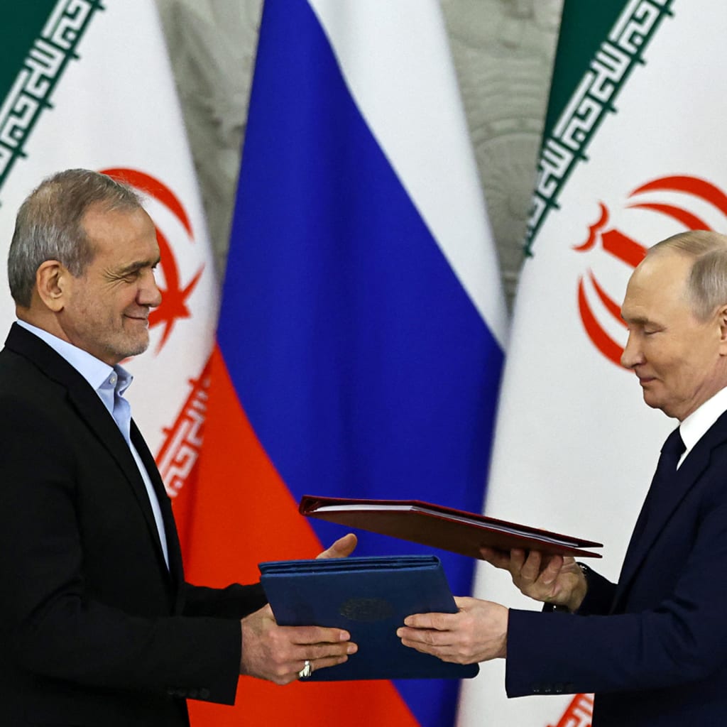 Image of Iranian President Pezeshkian visiting Russia
