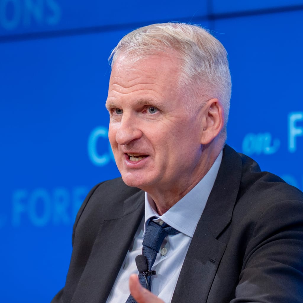 Timothy Snyder speaks on CFR stage