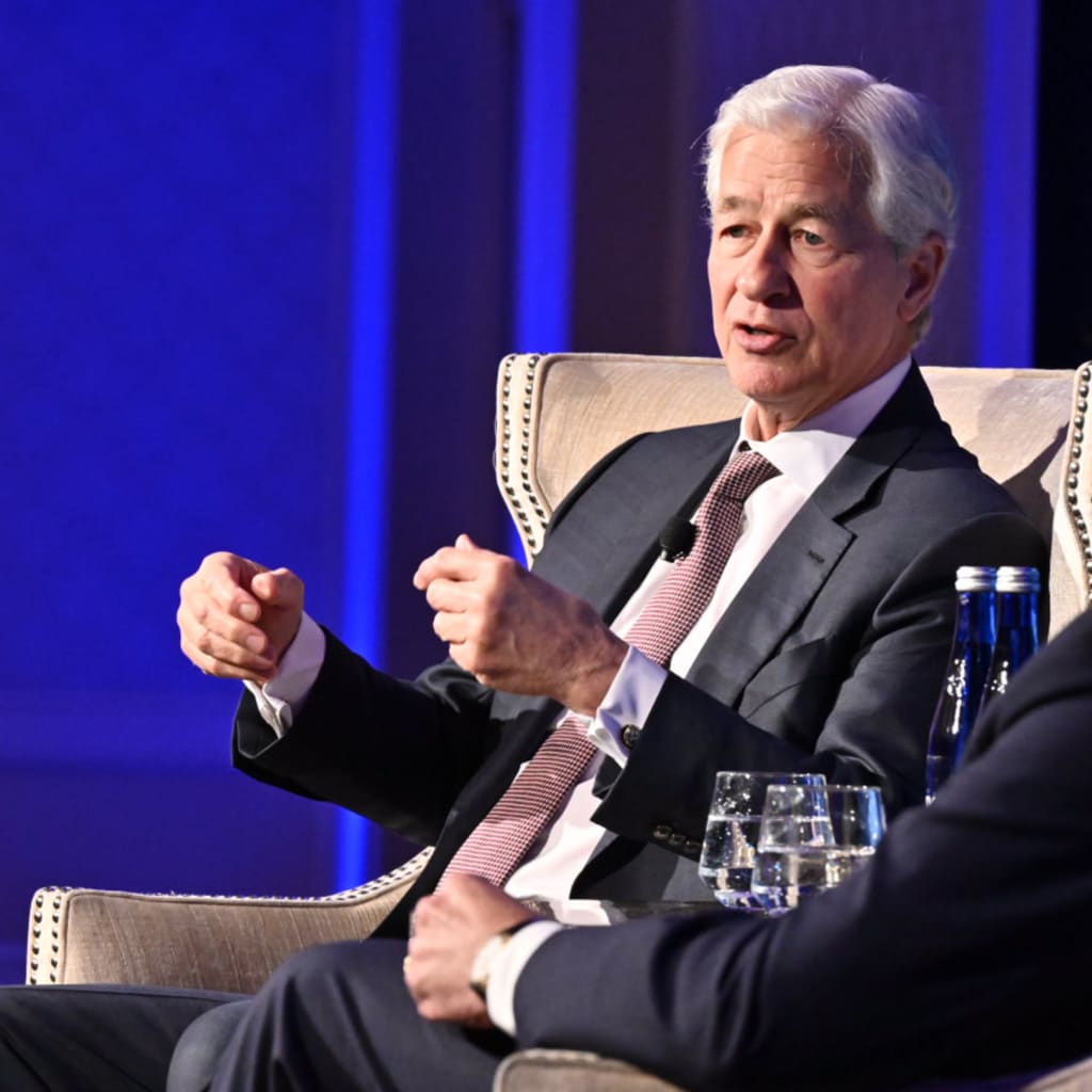 0610 Jamie Dimon