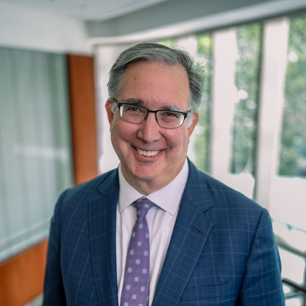 <p><a href="https://www.cfr.org/bios/steven-bennett"><strong>Steven Bennett</strong></a></p>
<p>Executive Vice President and Chief Operating Officer</p>
