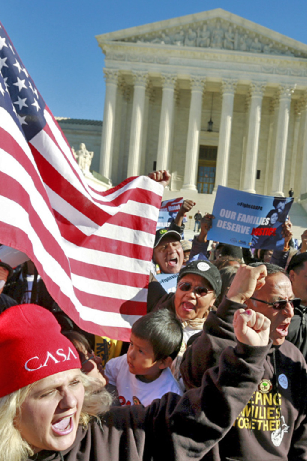 <p>Immigrants and community leaders rally in front of the U.S. Supreme Court in November 2015.</p>
