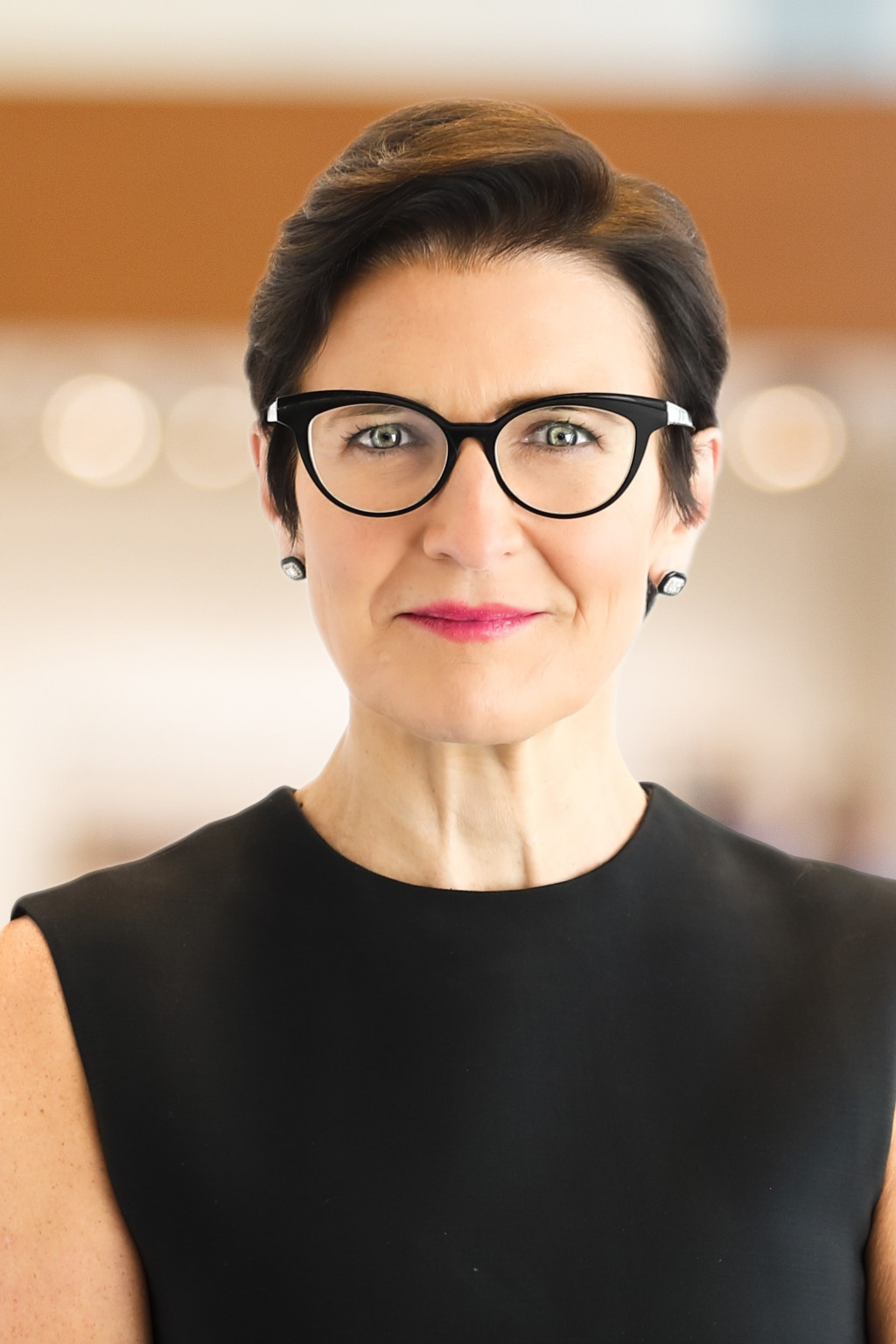 <div class="board-of-directors__person-name"><a href="/bios/jane-fraser" data-mrf-link="https://www.cfr.org/bio/jane-fraser"><strong>Jane Fraser</strong></a></div>
<div class="board-of-directors__person-job-title">CEO, Citi</div>
