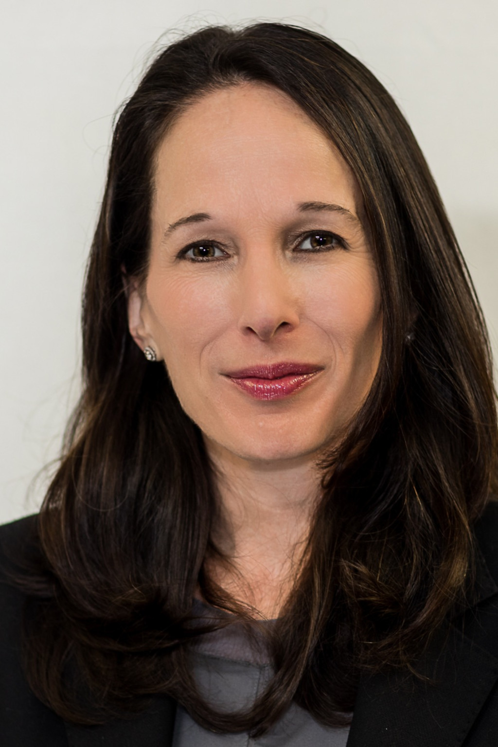 Zegart 2023 photo - square_0.jpg