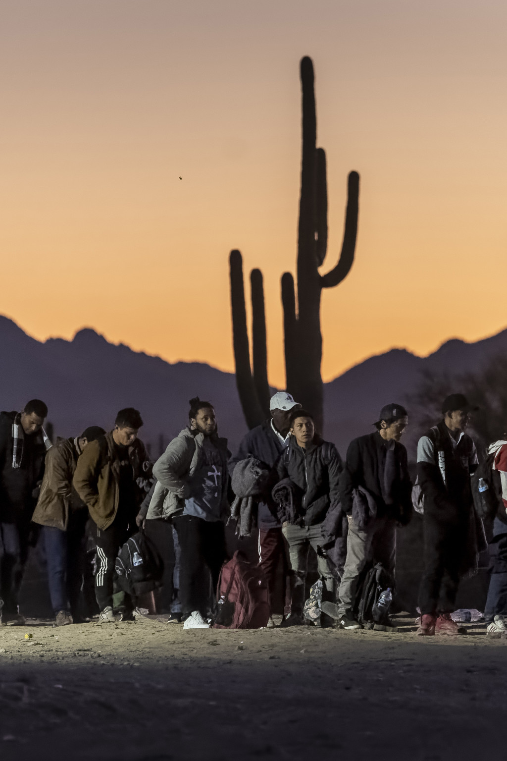 Flood Of Migrants Overwhelms Arizona Border Crossings