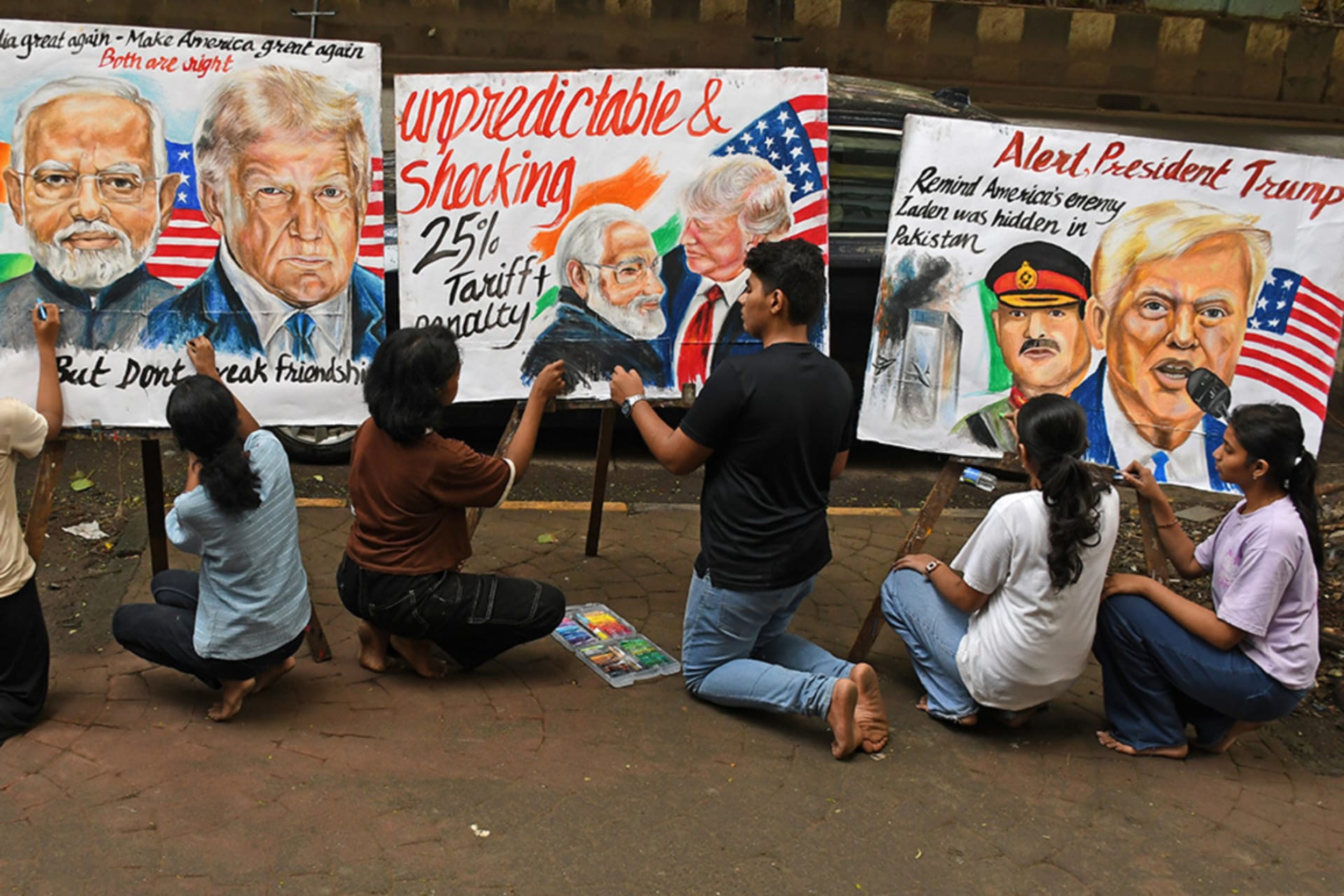 <p>Students at the Gurukul School of Art protest the U.S.-India relationship in light of new U.S.-imposed tariffs, in Mumbai, India.</p>
