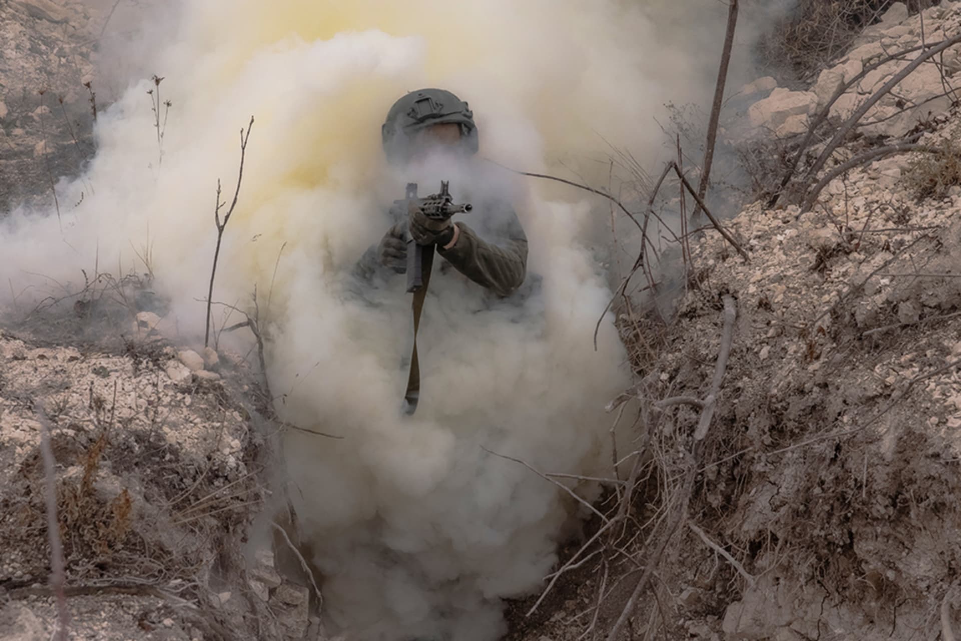 <p>A Ukrainian serviceman of the Azov Brigade moves through a trench during a military training exercise in the eastern Donetsk region, February 3, 2025.</p>
