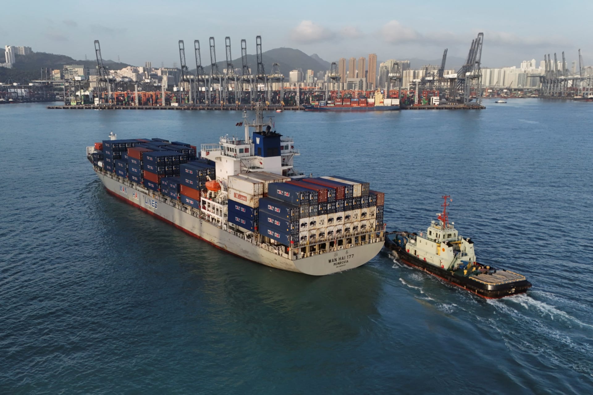 <p> A Wan Hai Lines cargo at the terminal at the port in Kwai Chung in Hong Kong, China, April 16, 2025</p>
