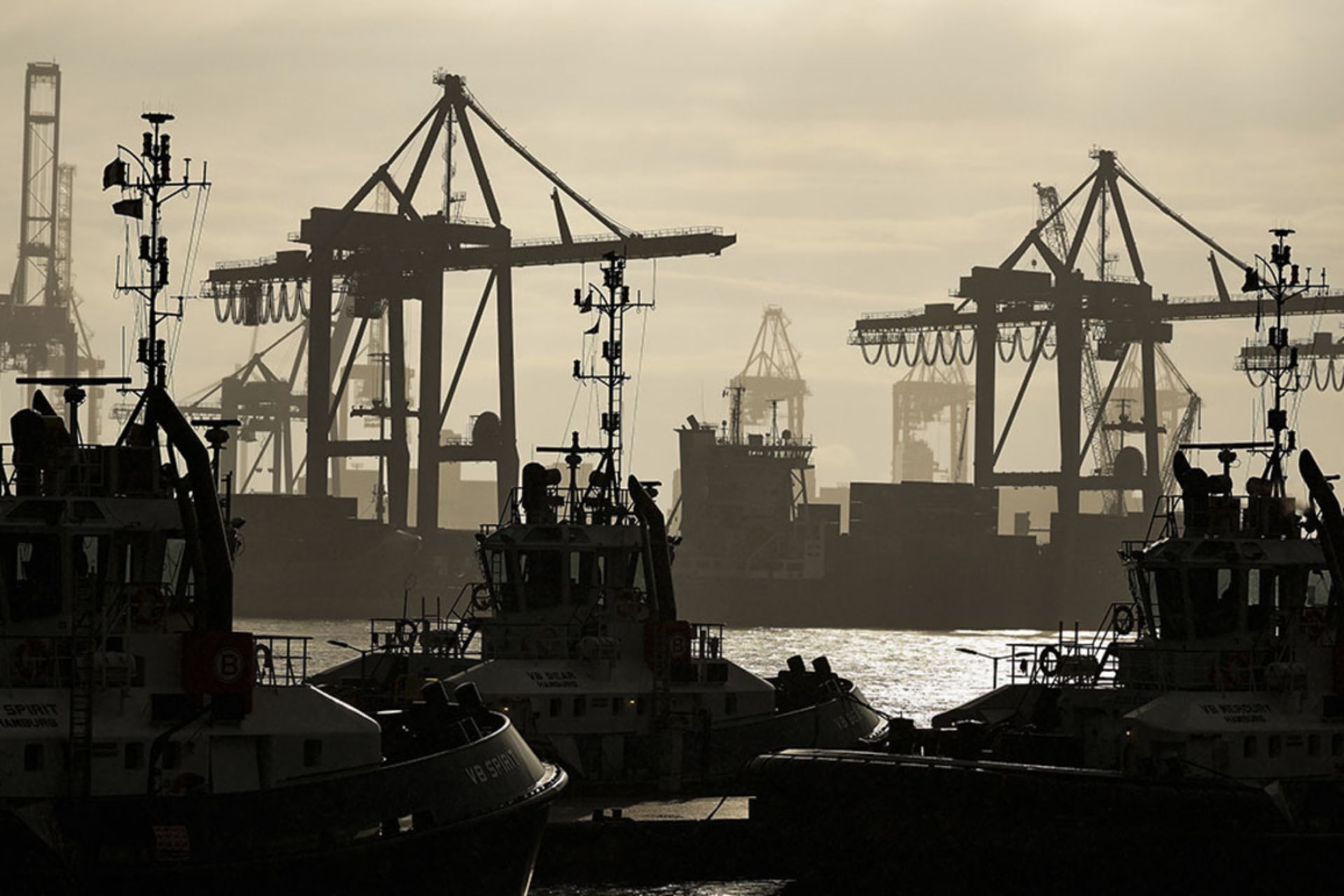 <p>Container gantry cranes are seen at the container terminal ‘Eurogate’ in the harbour of the northern German city of Hamburg Port on February 27, 2025.</p>
