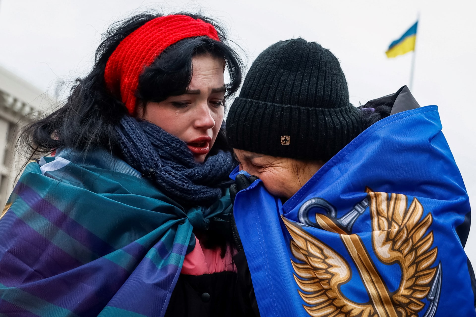 <p>Women react as they attend a rally of relatives of Ukrainian Marines who defended the Azovstal and are prisoners of war, amid Russia’s attack on Ukraine, in Kyiv, Ukraine January 6, 2025.</p>
