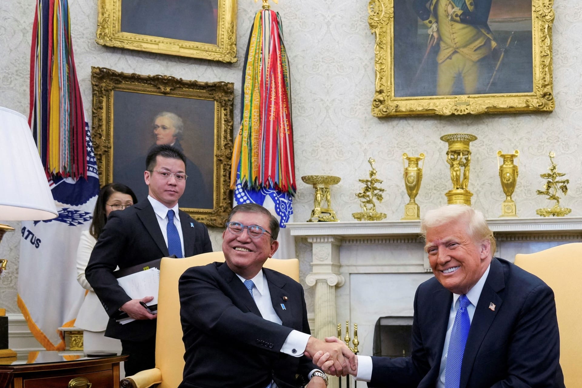 <p>U.S. President Donald Trump shakes hands with Japan’s Prime Minister Shigeru Ishiba at the White House </p>
