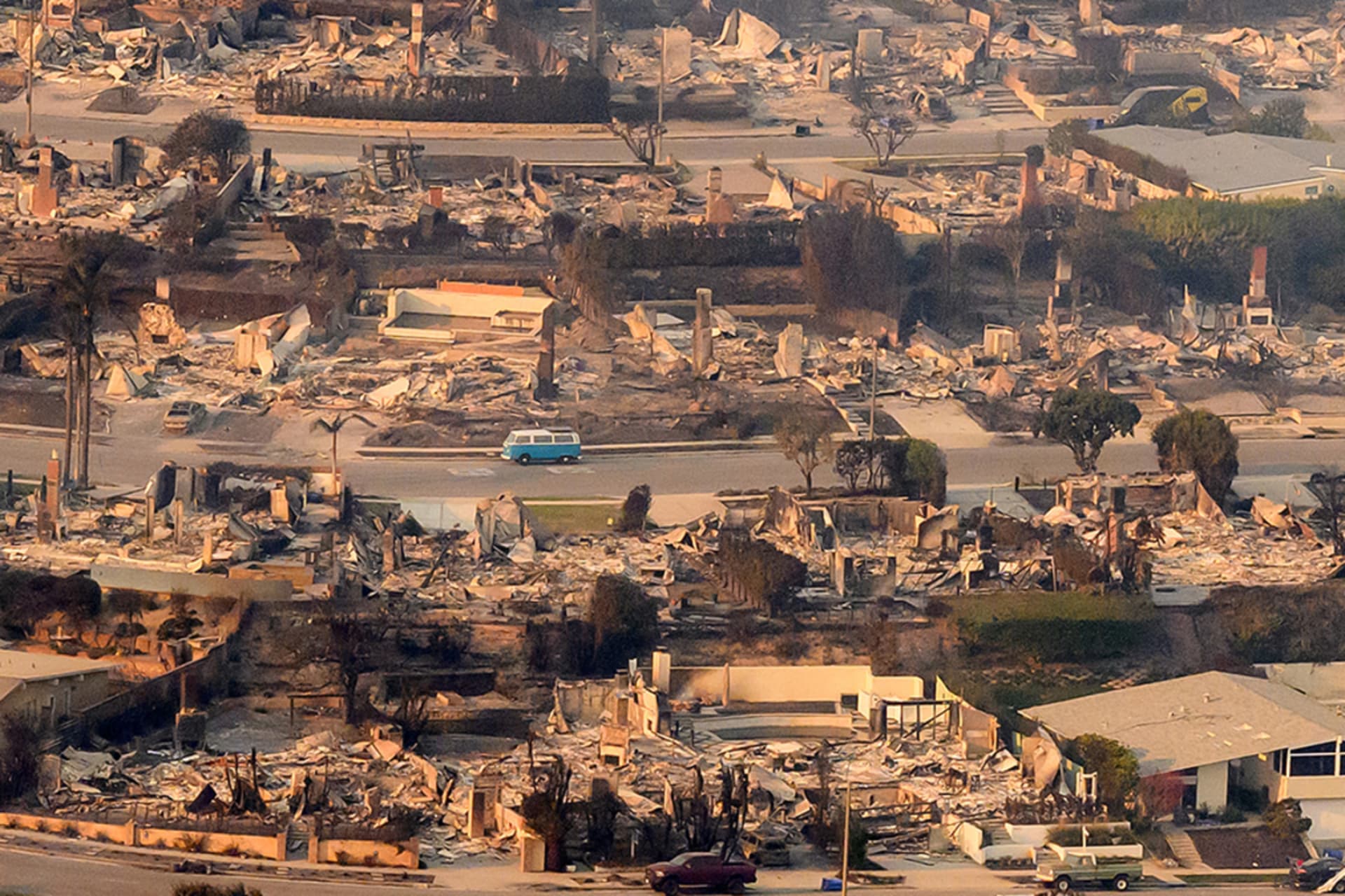 <p>An aerial view shows burned homes near the Pacific Palisades neighborhood of Los Angeles.</p>
