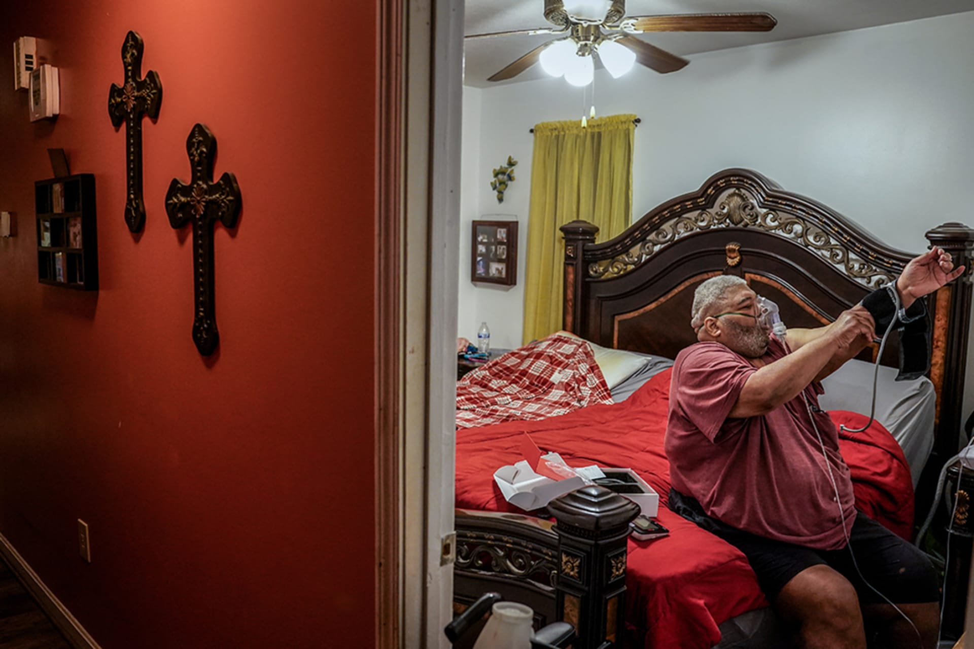 <p>James “Big Ken” Manuel, 66, a heart patient with many co-morbidities, goes through his evening medicine ritual at his home on June 5, 2023, in Louisville, KY. </p>
