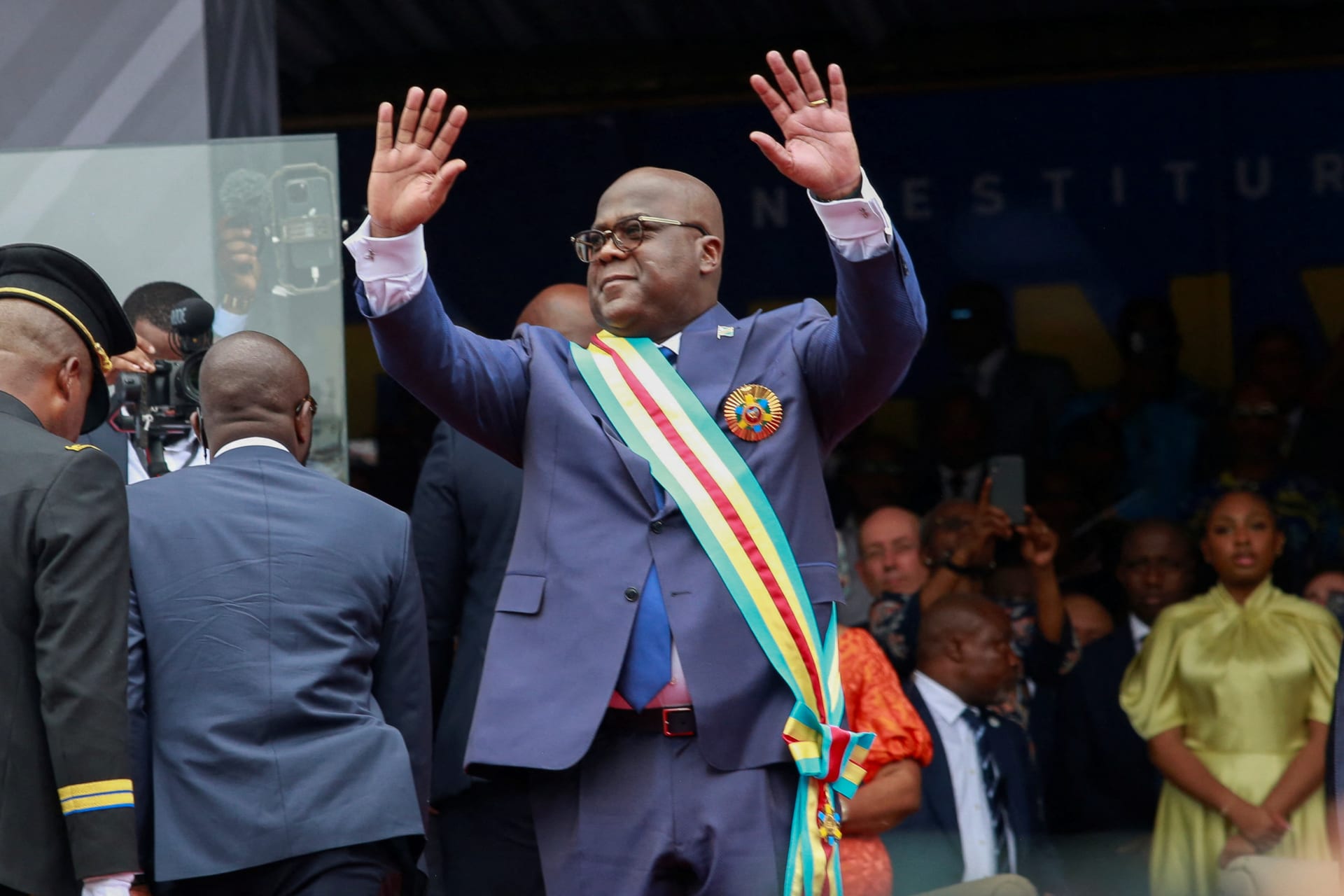 <p>Democratic Republic of Congo President Felix Tshisekedi waves as he arrives to be sworn in for a second term as a president during the inauguration ceremony in Kinshasa, Democratic Republic of Congo on January 20, 2024.</p>
