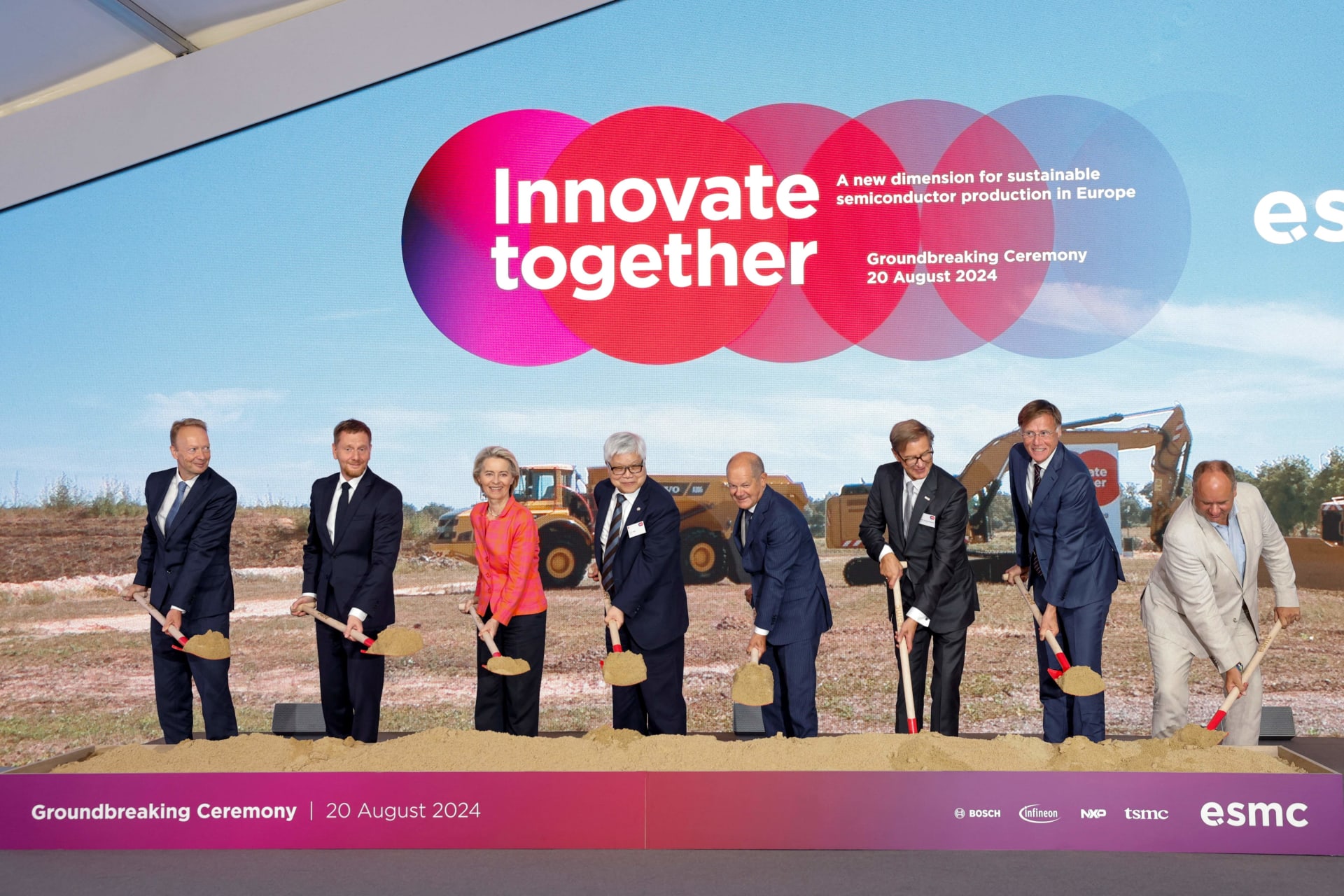 <p>Minister-President of the Saxony state Michael Kretschmer, European Commission President Ursula von der Leyen, C.C. Wei, Chairman and CEO of TSMC and German Chancellor Olaf Scholz attend a groundbreaking ceremony for TSMC’s first European plant.</p>
