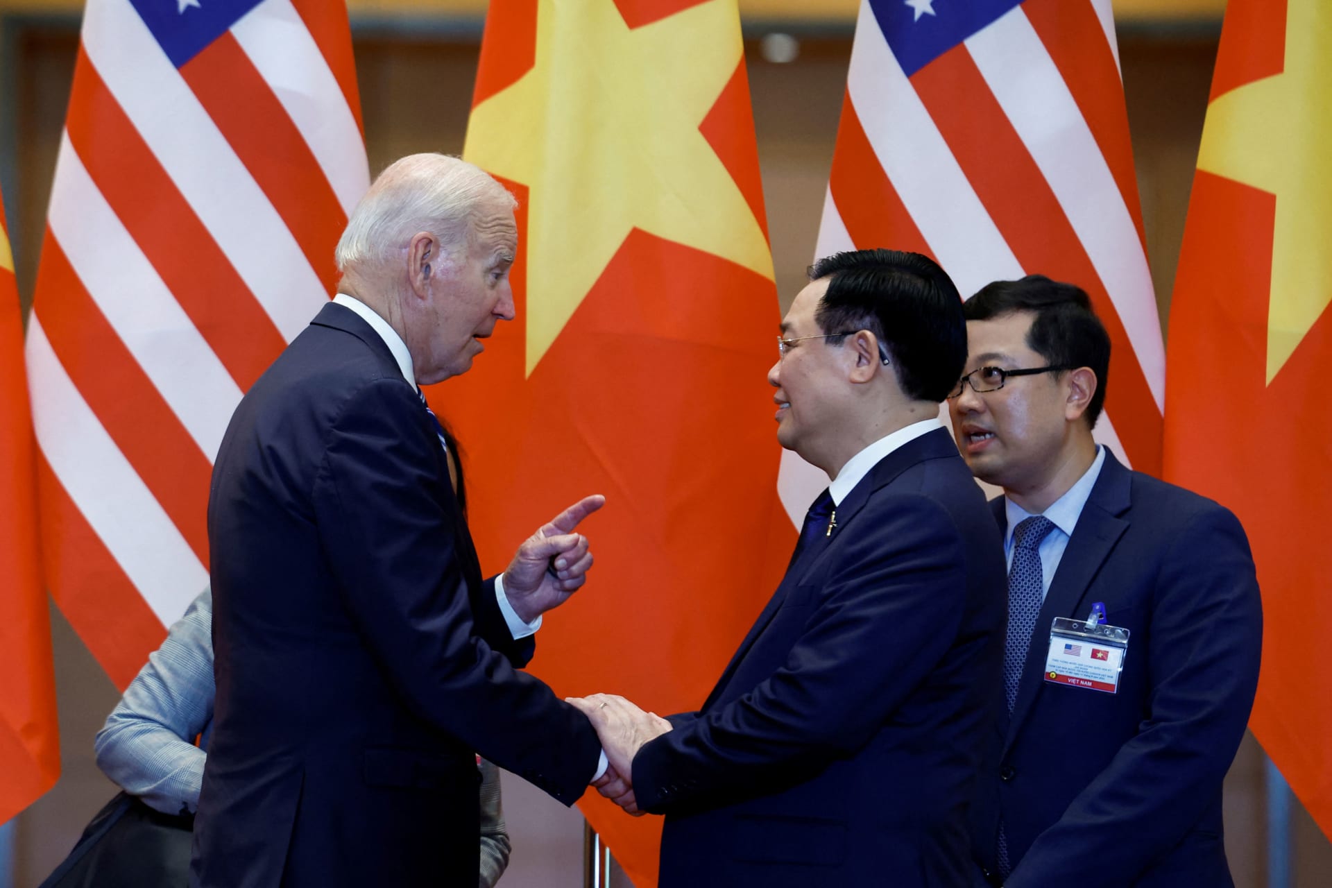 <p>U.S. President Joe Biden meets with the former Chairman of the National Assembly of Vietnam Vuong Dinh Hue in Hanoi, Vietnam, on September 11, 2023.</p>

