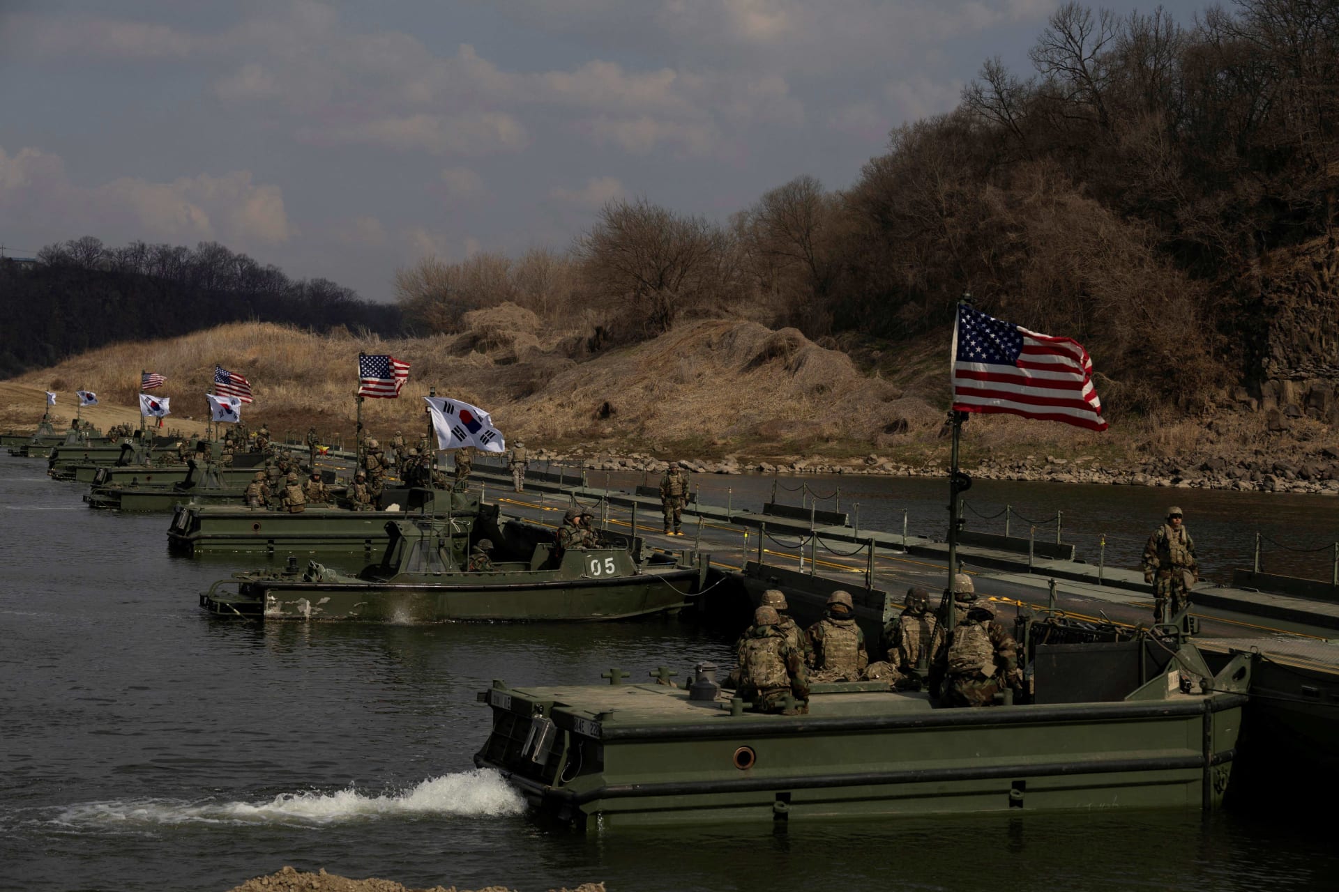 <p>South Korean and U.S. soldiers participate in a joint river-crossing exercise in Yeoncheon, South Korea, on March 20, 2024.</p>
