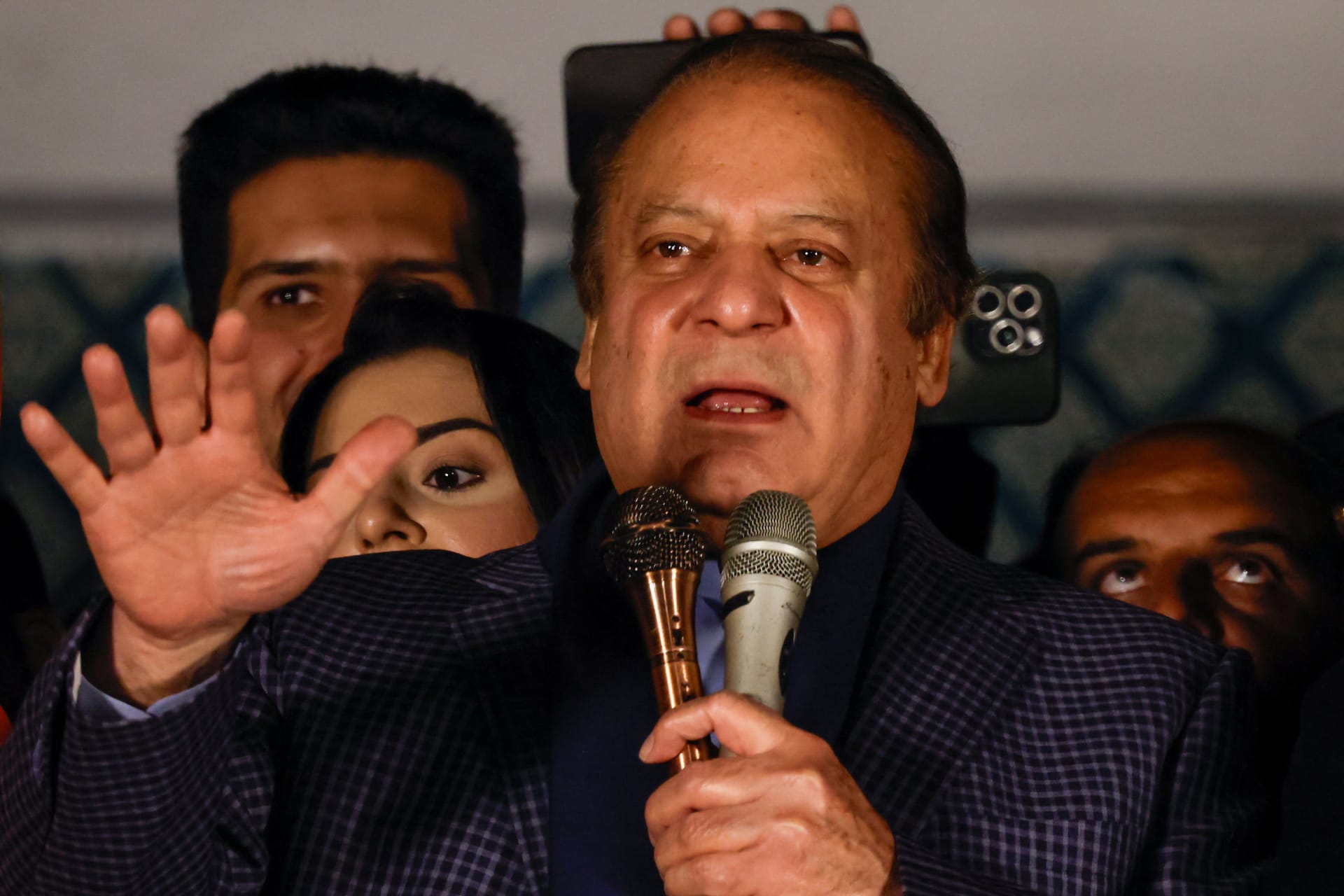 <p>Former Prime Minister of Pakistan Nawaz Sharif speaks at the party office of Pakistan Muslim League in Lahore, Pakistan, on February 9, 2024. </p>
