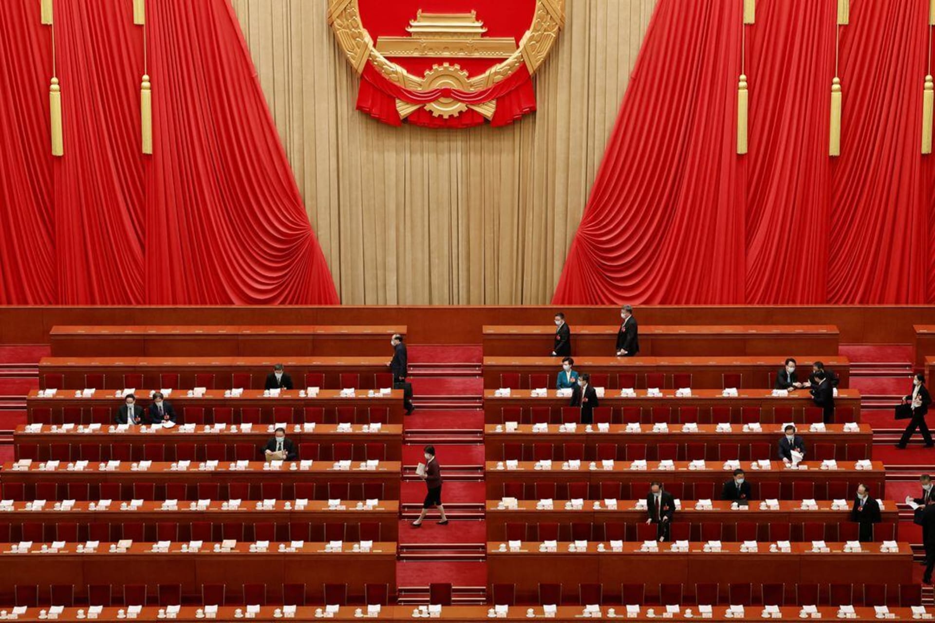 <p>Delegates arrive before the opening session of the National People’s Congress (NPC) at the Great Hall of the People in Beijing, China.</p>
