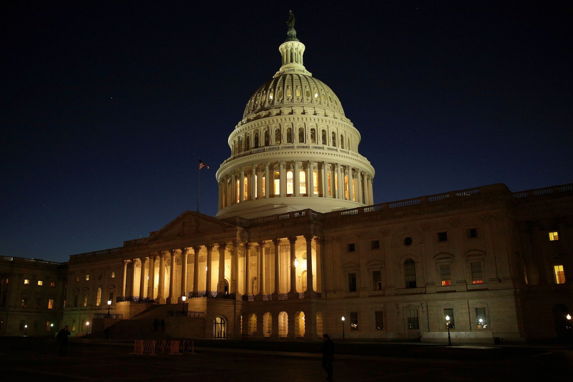 <p>The U.S. Capitol on December 20, 2016. </p>
