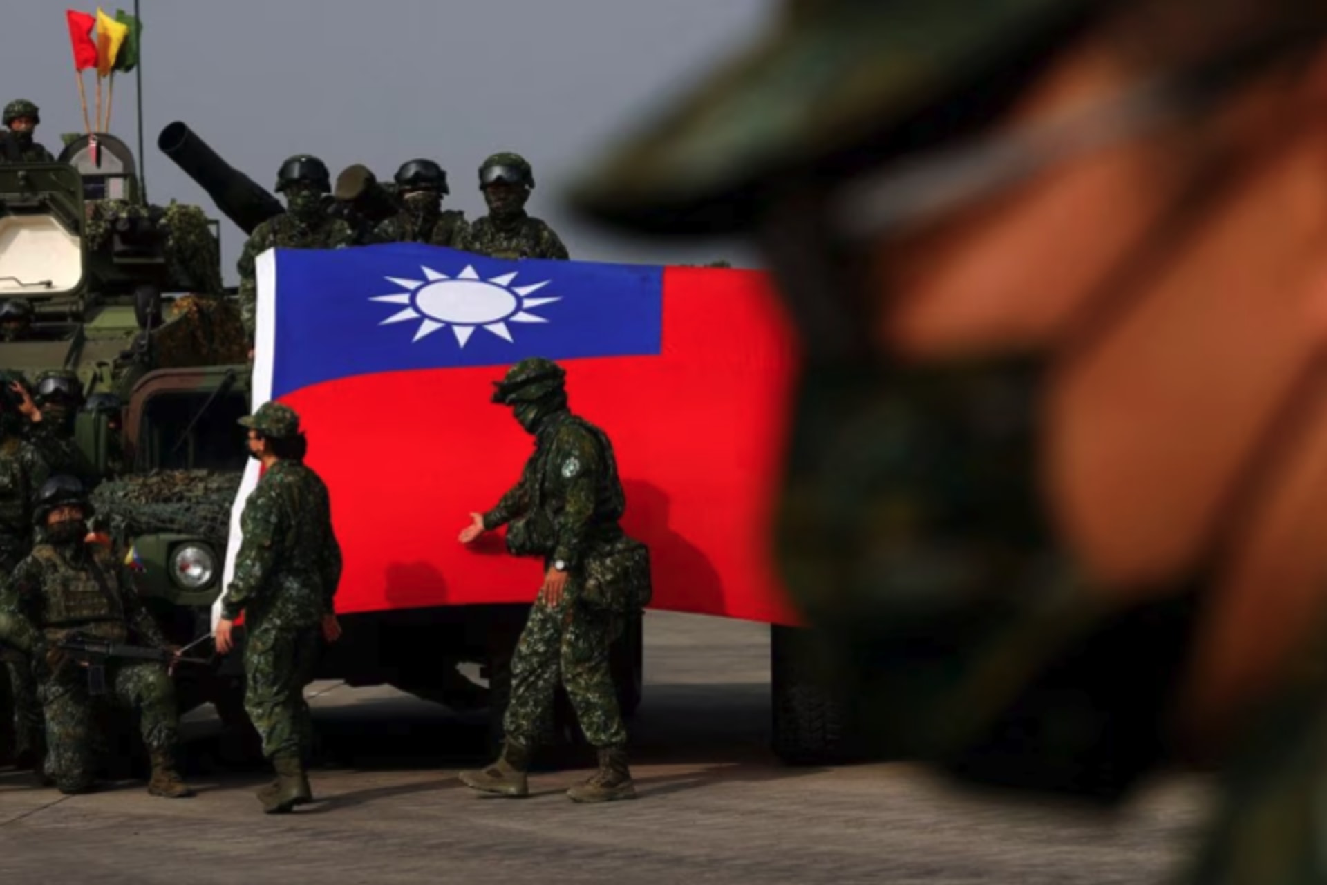 <p>Taiwan’s military holds a drill at a military base in Kaohsiung, Taiwan.</p>
