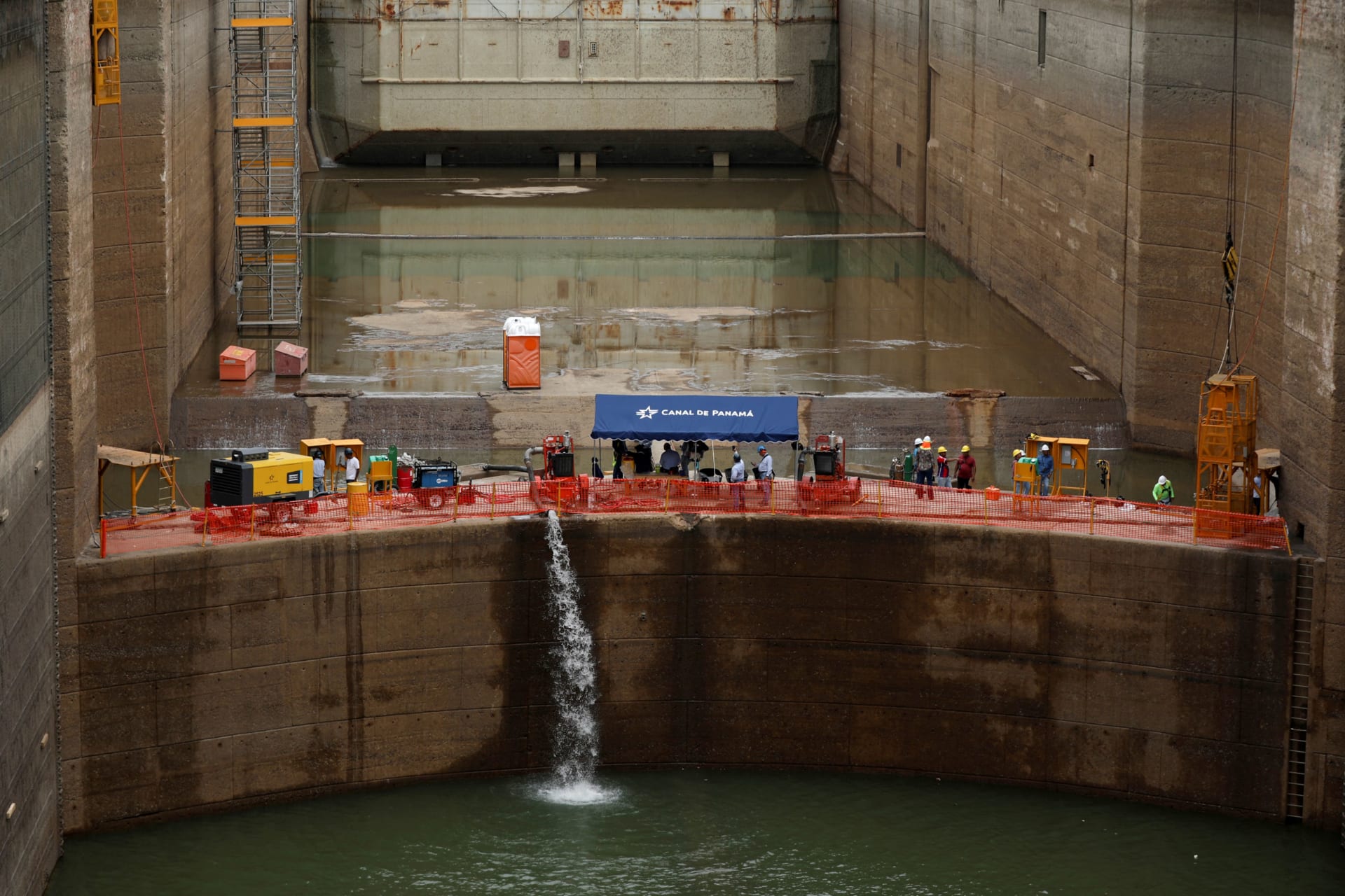 <p>Panama Canal employees work in Panama City, Panama.</p>
