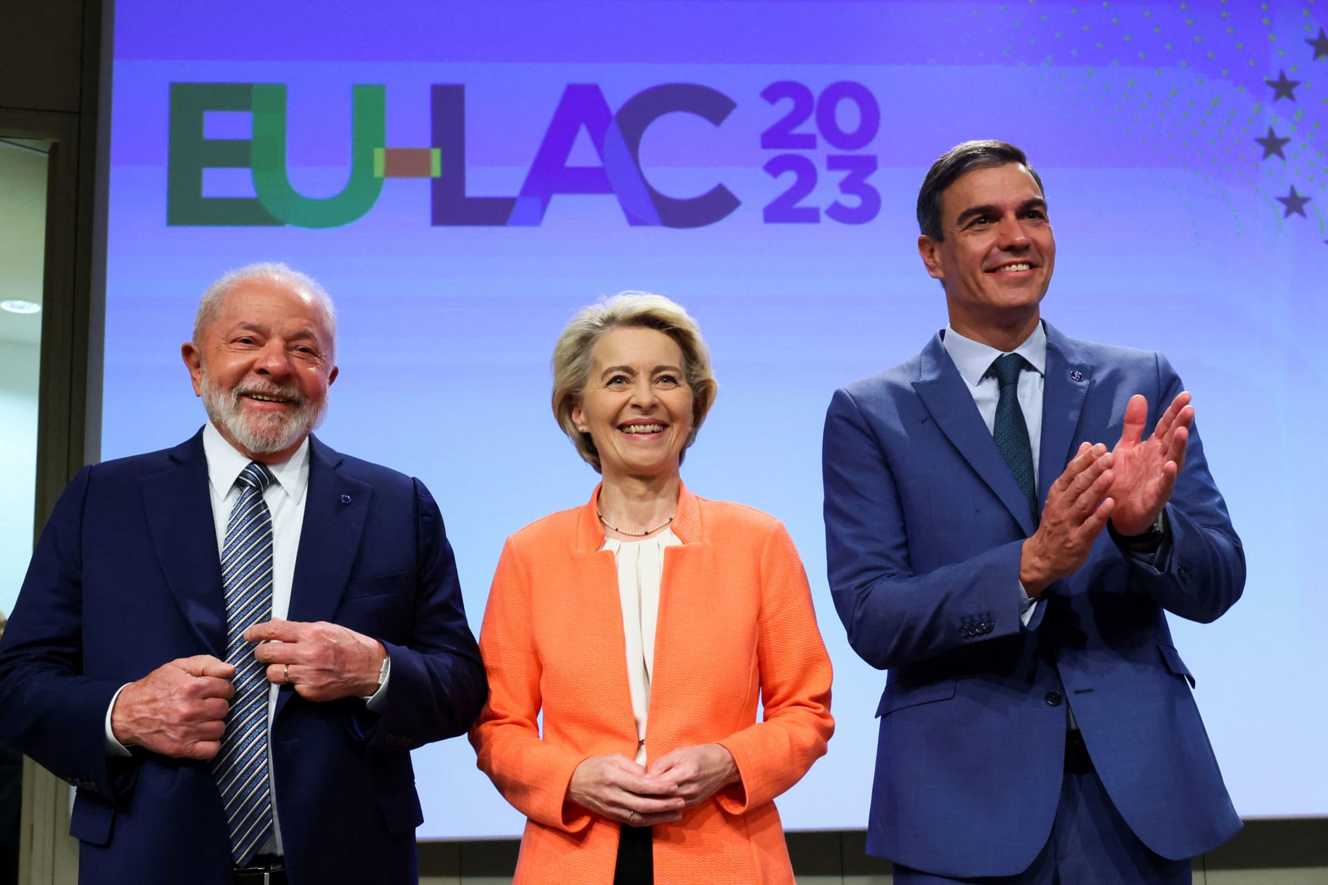 <p>Brazil’s President Luiz Inácio Lula da Silva, European Commission President Ursula von der Leyen, and Spain’s current Prime Minister Pedro Sánchez attend an opening speech at the EU-LAC 2023 Business Round Table in Brussels, Belgium, July 17, 2023.</p>
