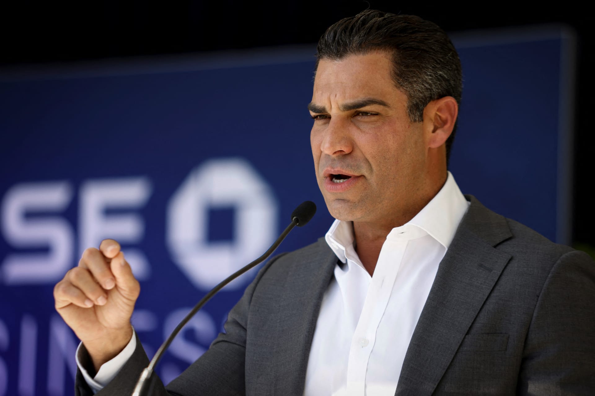 <p>Miami Mayor Francis Suarez speaks at the Chase for Business event in Miami, Florida, on February 8, 2023.</p>
