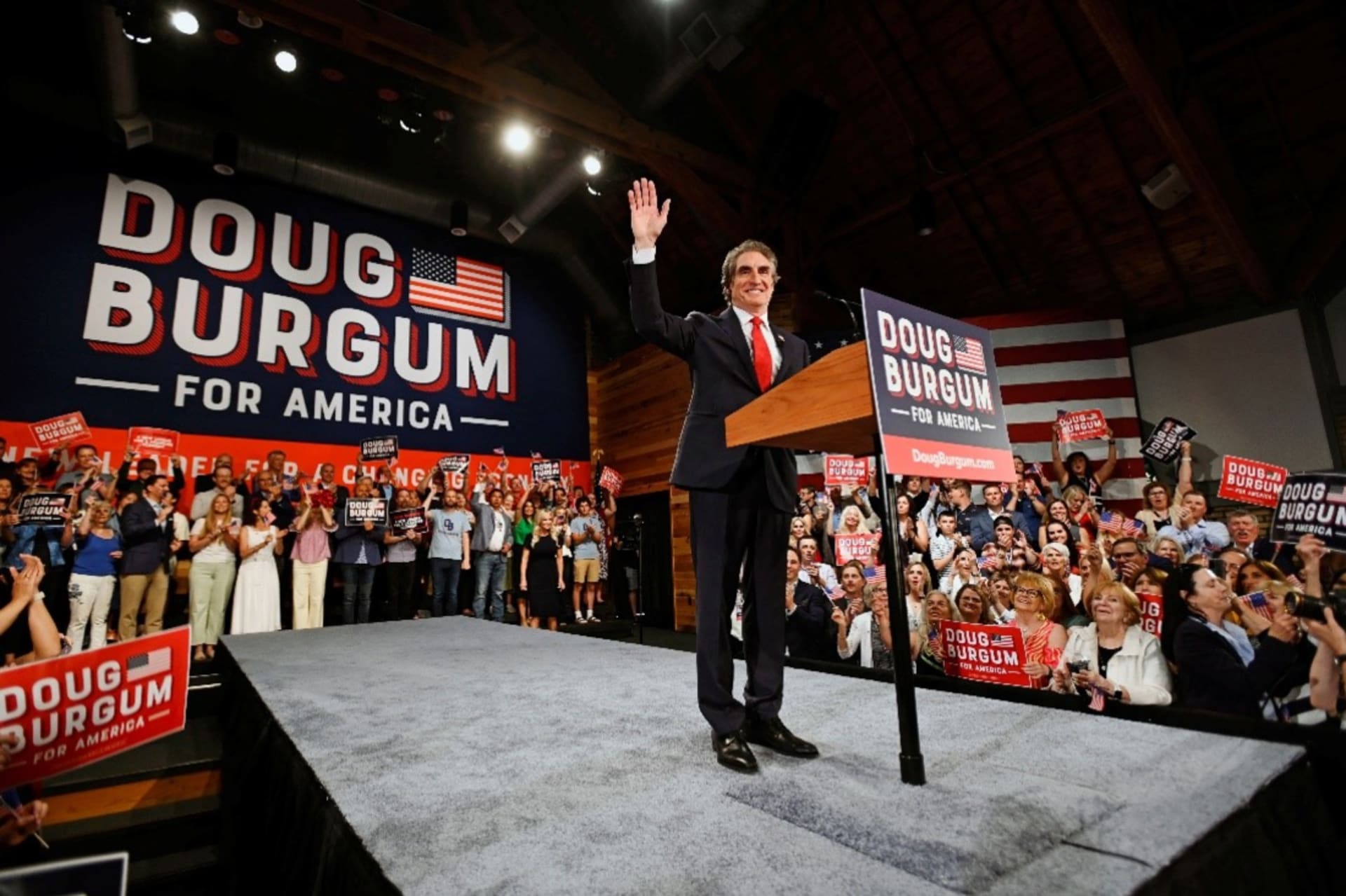 <p>North Dakota Governor Doug Burgum announces his candidacy for 2024 Republican presidential nomination in Fargo, North Dakota, on June 7, 2023. </p>
