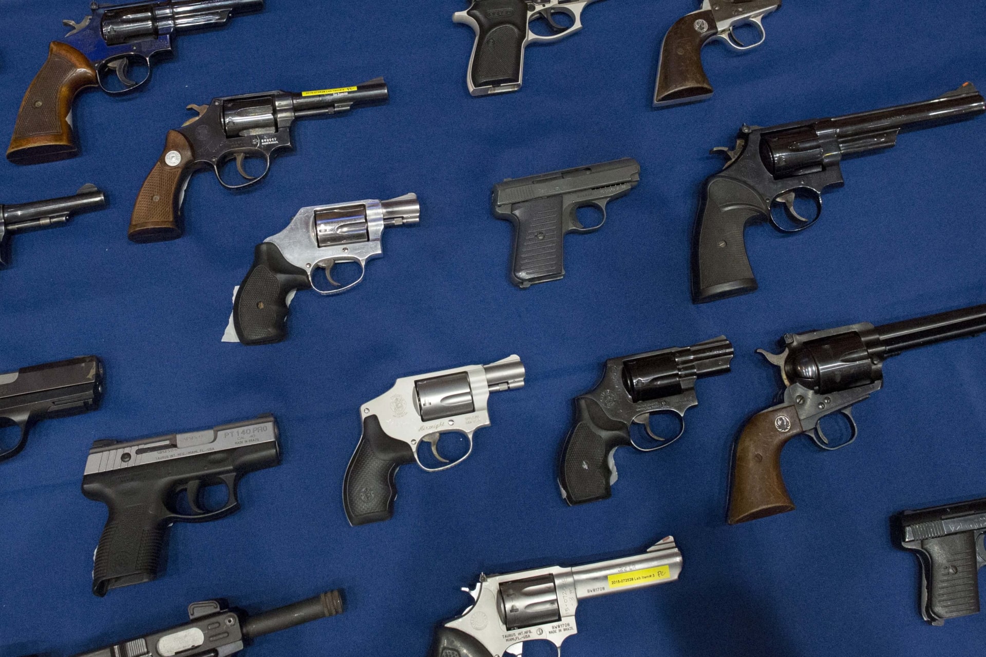 <p>Confiscated illegal guns are displayed during a news conference at New York City Police (NYPD) Headquarters in New York</p>
