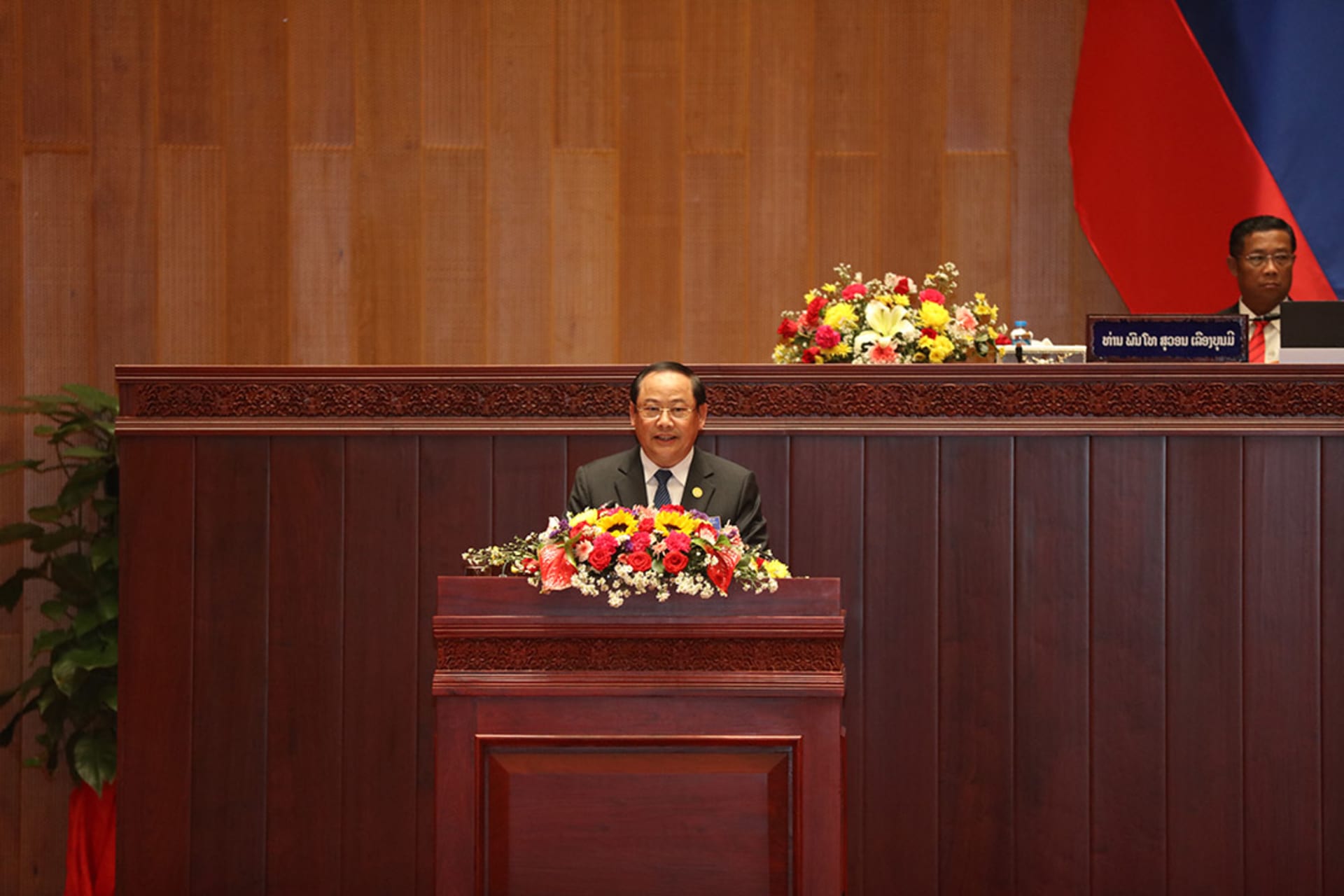 <p>Sonexay Siphandone, the new prime minister of Laos, addresses the National Assembly meeting in Vientiane, Laos, on December 30, 2022.</p>
