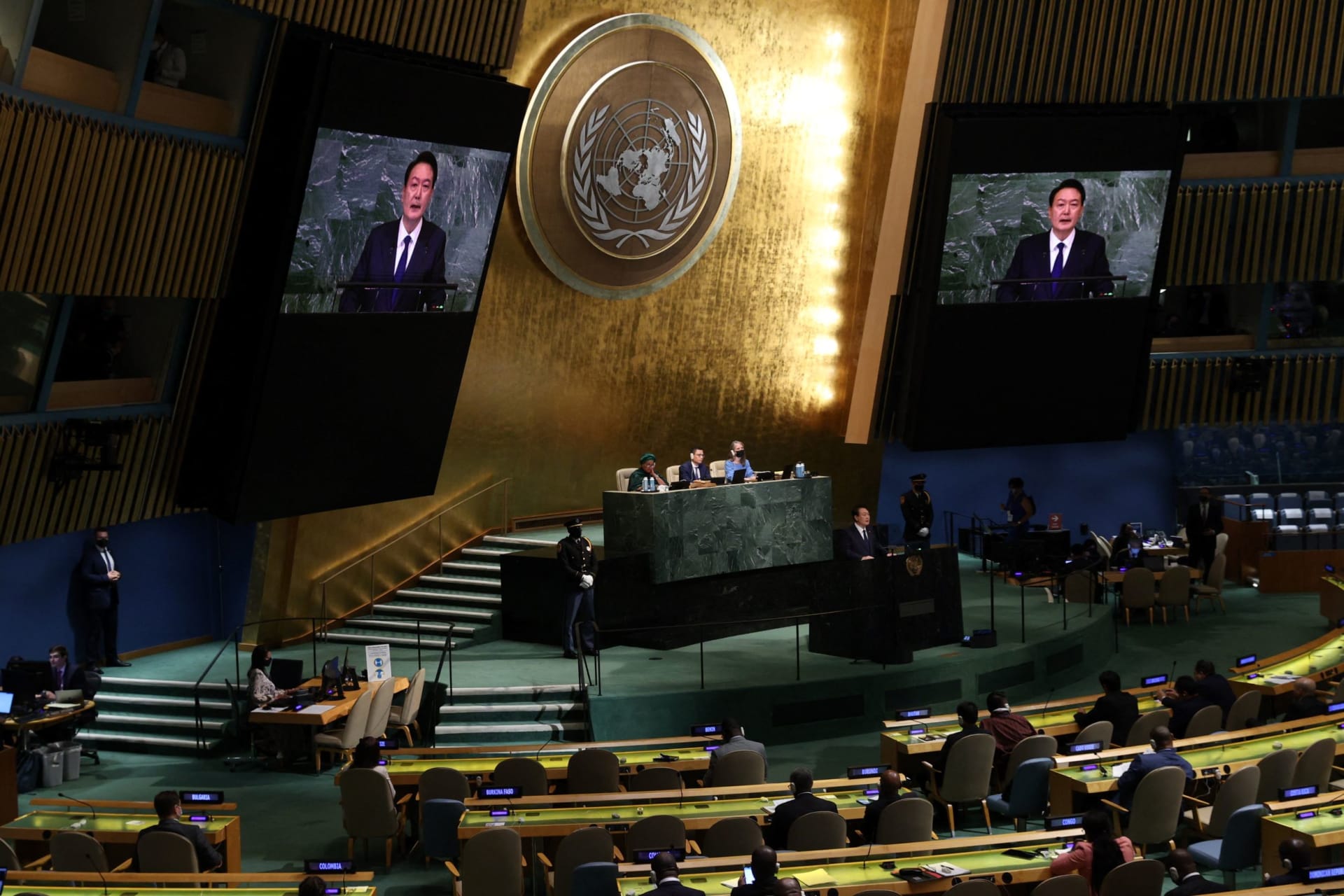 <p>Korea President Yoon Suk Yeol addresses the 77th Session of the United Nations General Assembly at U.N. Headquarters in New York City on September 20, 2022. </p>
