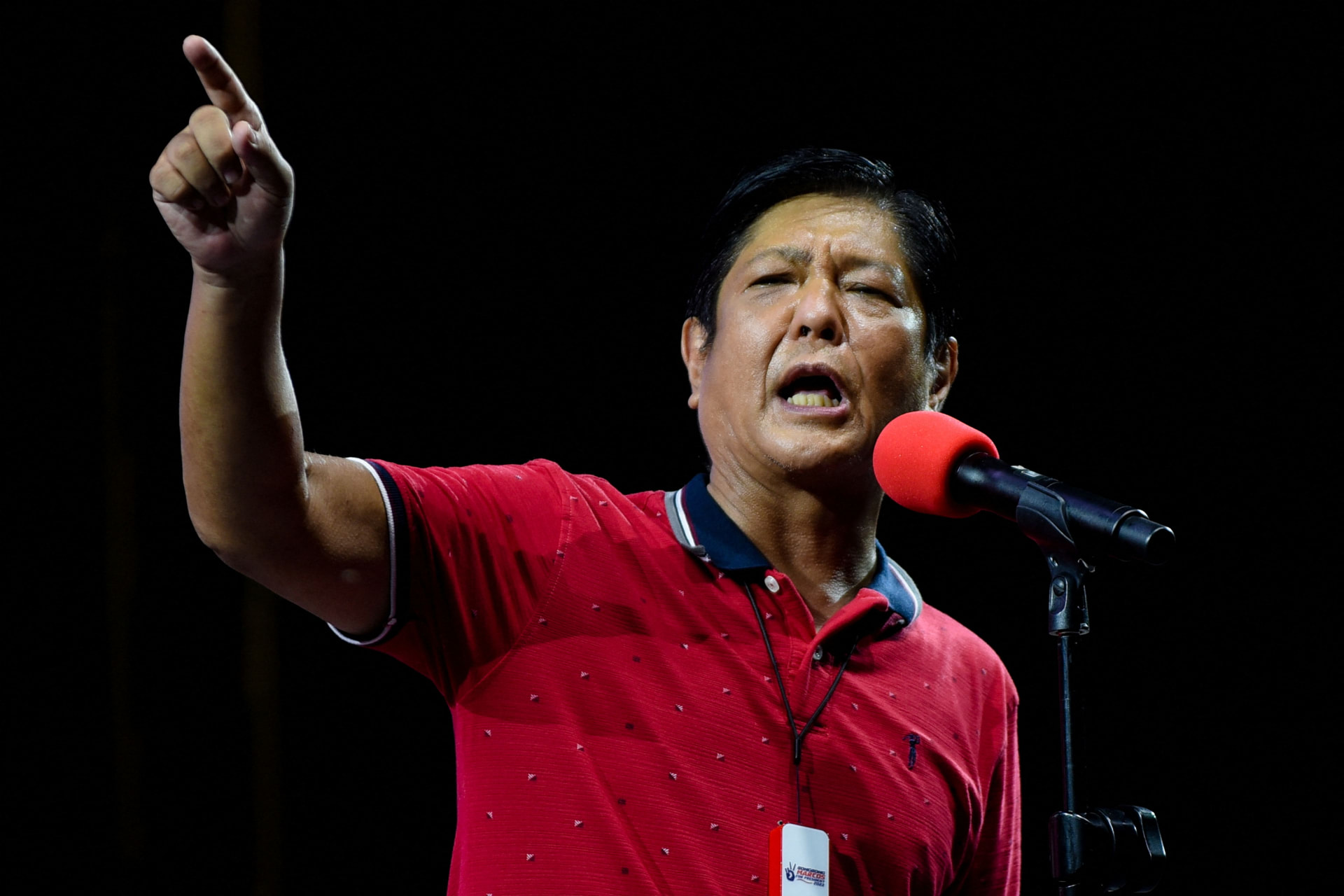 <p>Philippine presidential candidate Ferdinand Marcos Jr., son of late dictator Ferdinand Marcos, gestures as he speaks during a campaign rally in Quezon City, Metro Manila, Philippines, February 14, 2022.</p>
