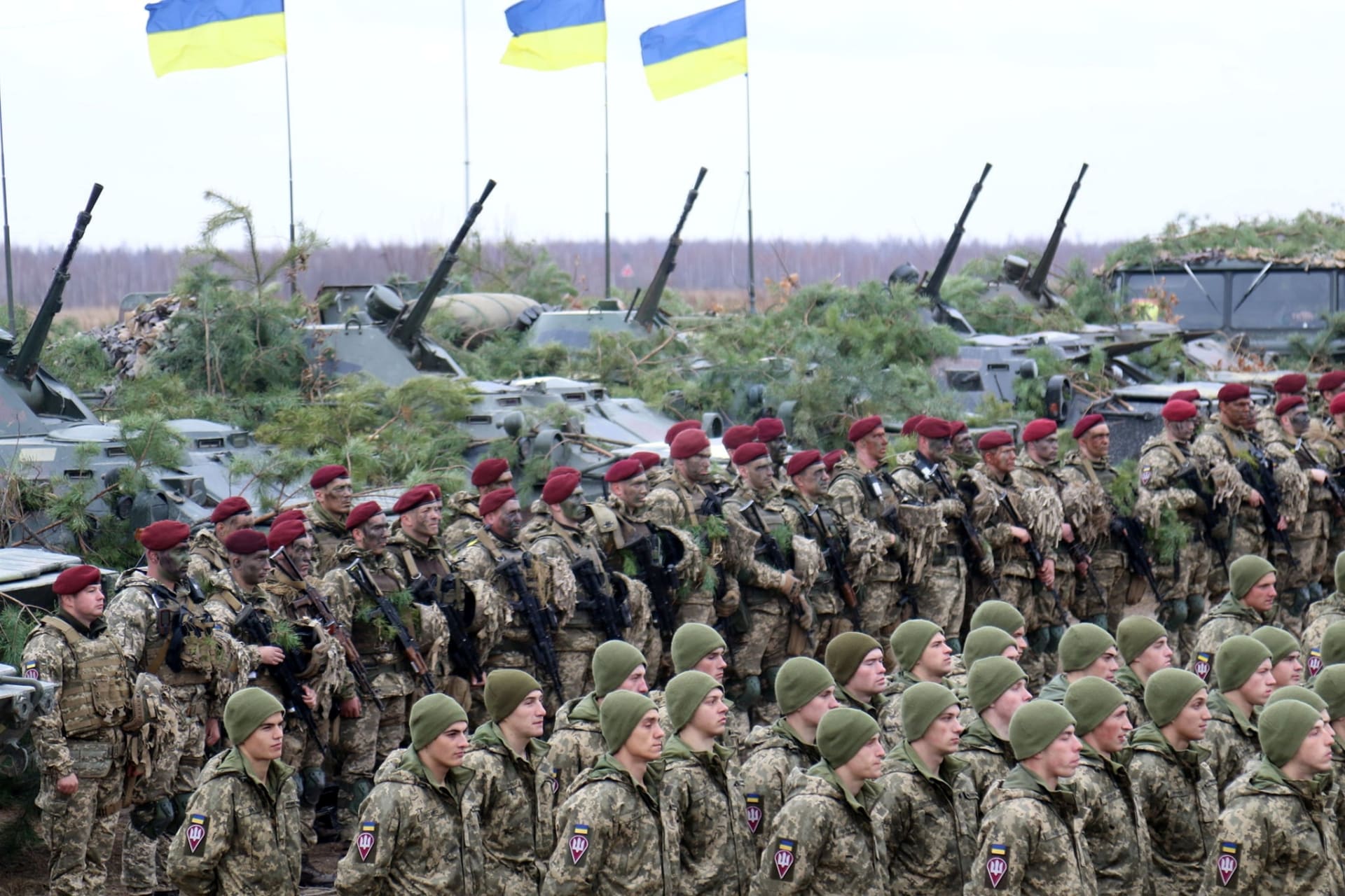 <p>Ukrainian airborne troops stand in formation during drills in November 2021. Physical strikes have played a far larger role in the conflict in Ukraine than cyberattacks.</p>
