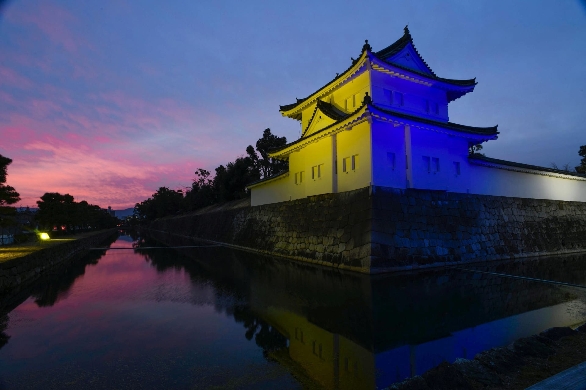 <p>Nijo-jo Castle in Kyoto, western Japan, is lit up in the colours of the Ukrainian flag in a show of solidarity with Ukraine following Russia’s invasion to the country</p>

